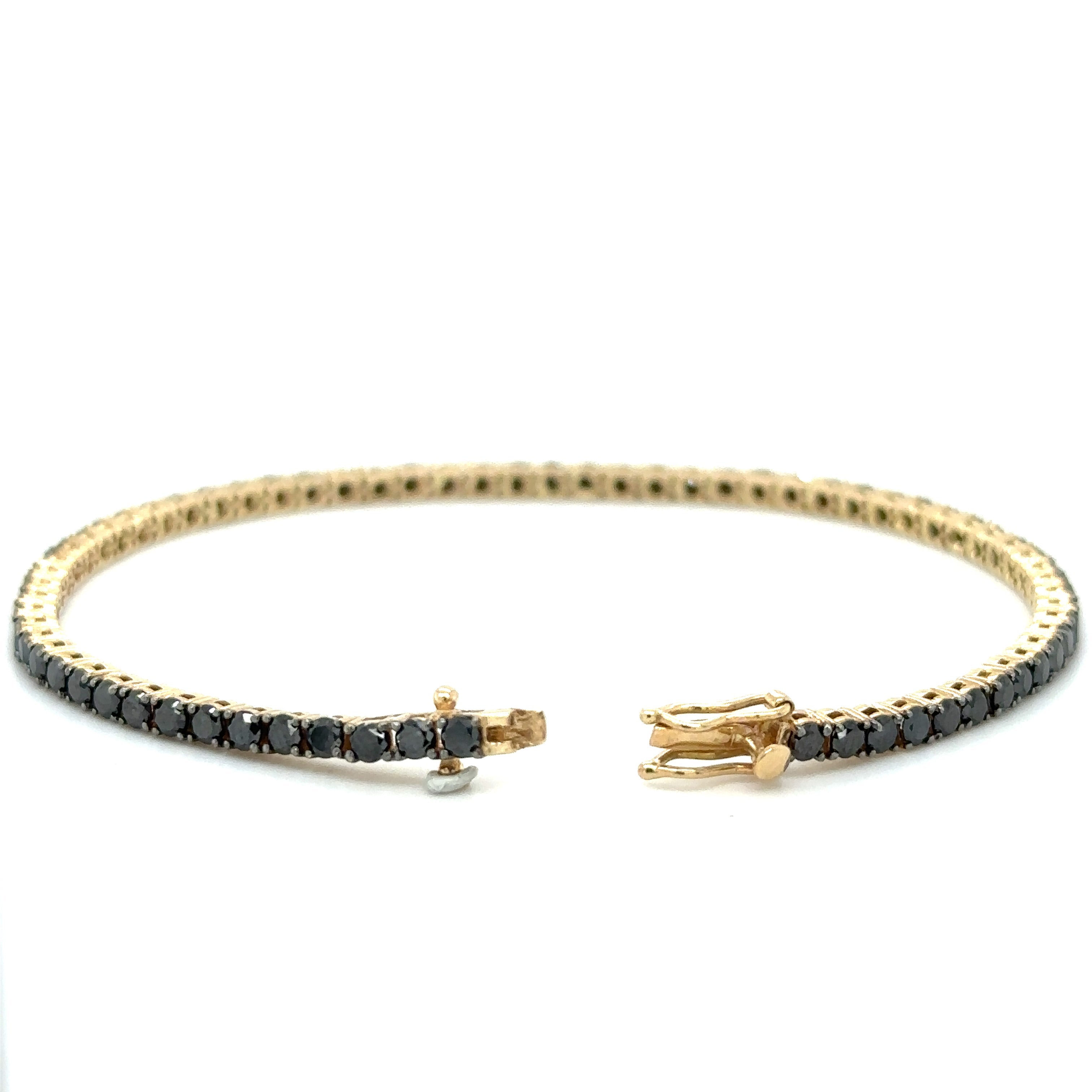 Pulsera De Diamantes Negros En Oro Amarillo De 14K 4.8 Ct.