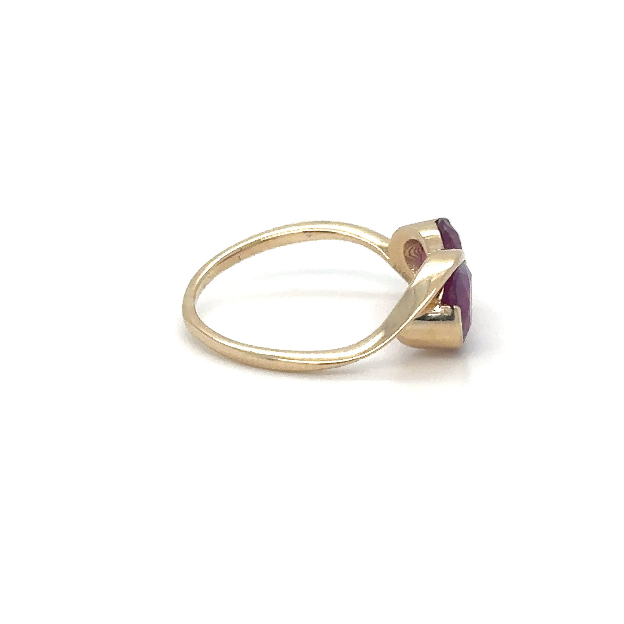 Anillo Rubí Oro Amarillo De 14Kt 2.8 Ct.