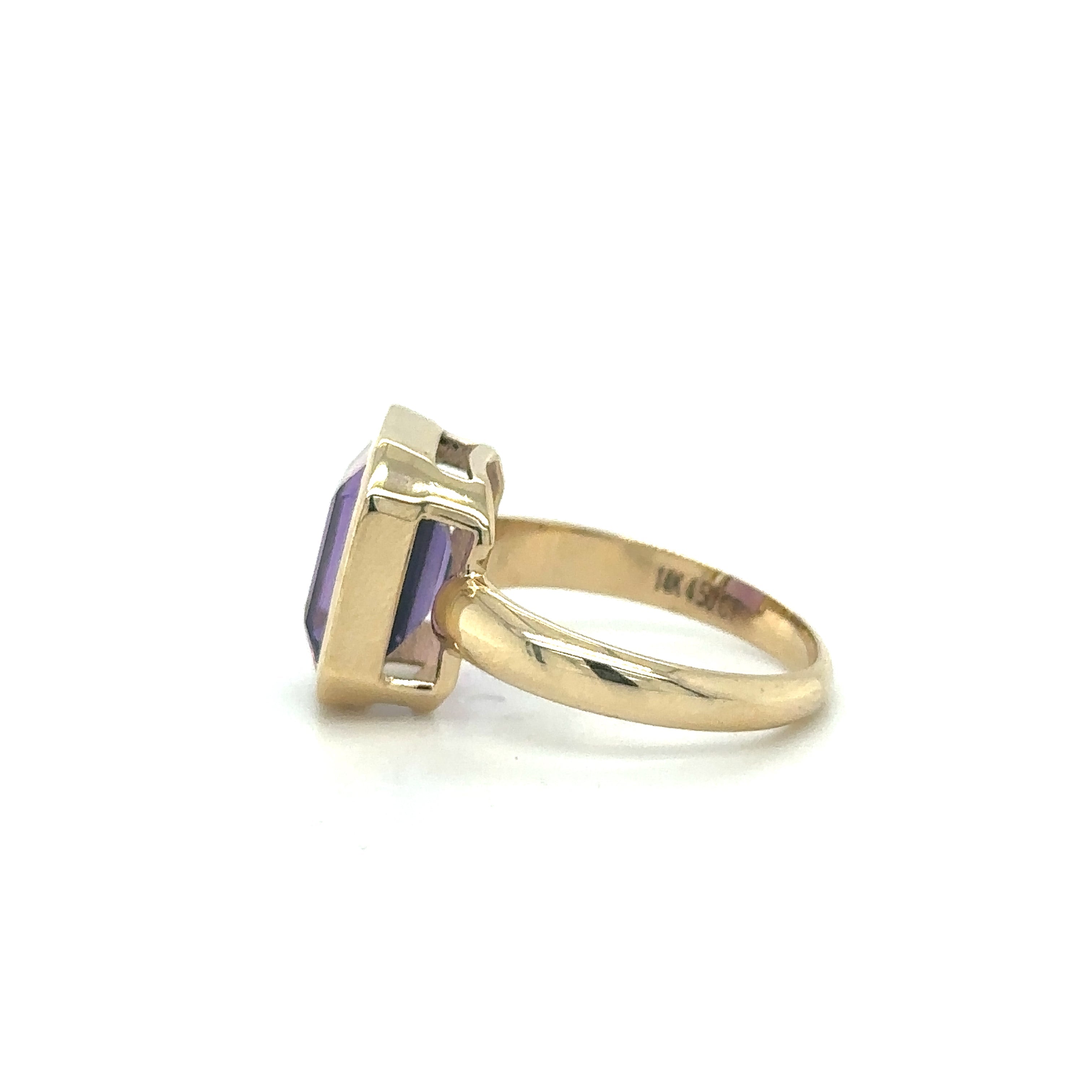 Anillo De Oro Amarillo Amatista 4.5 Ct.