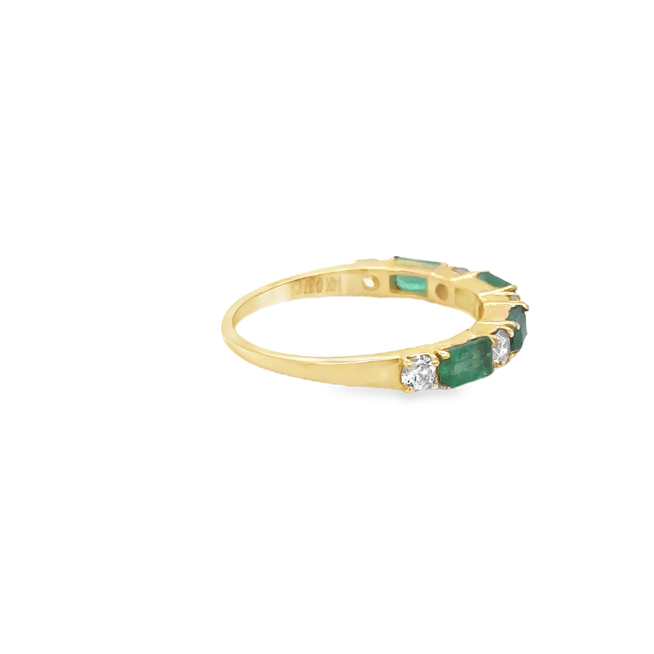 Anillo De Oro Amarillo De 14Kt Con Esmeralda Y Diamantes, 1.07 CT