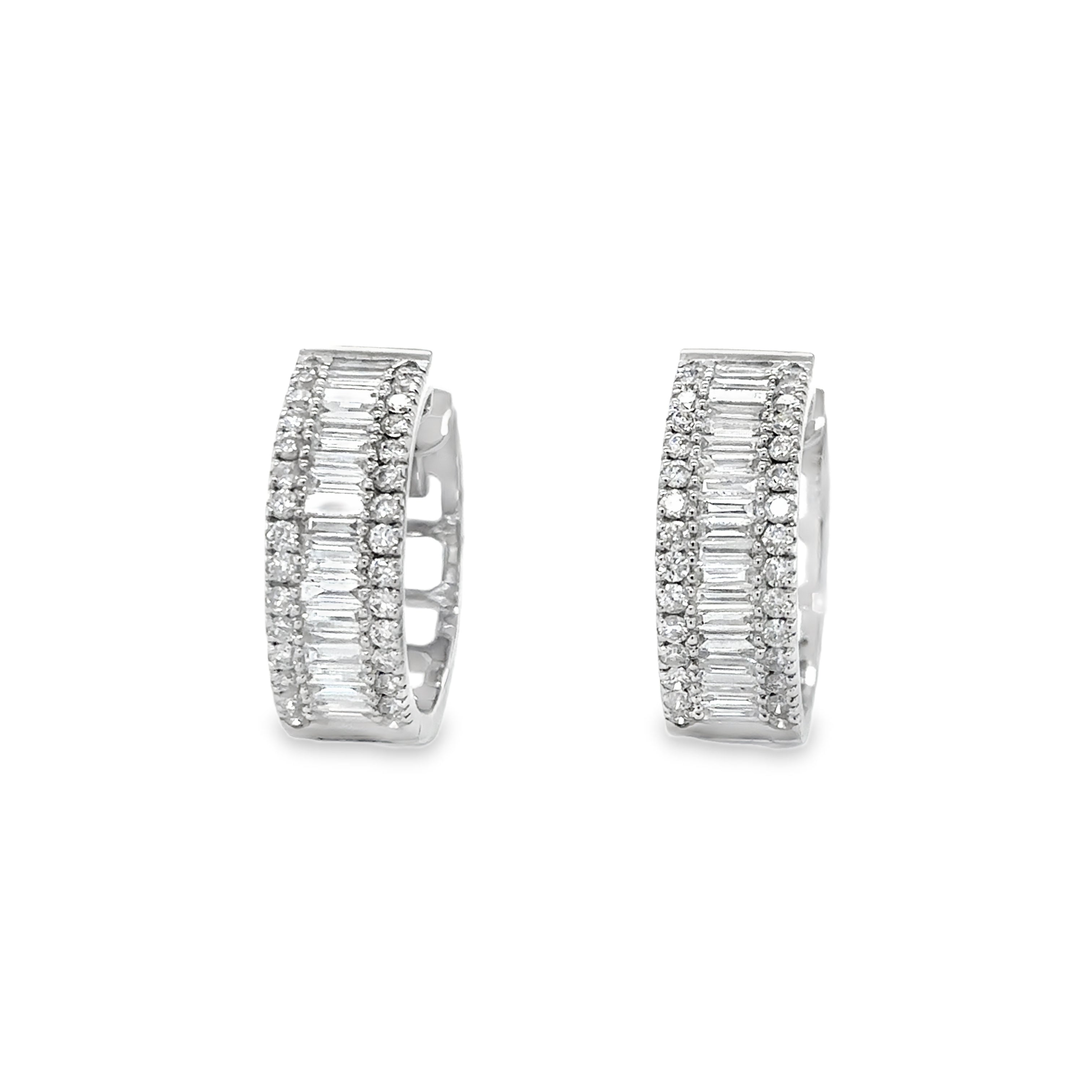 Huggies De Diamantes De Oro Blanco De 14 Kt 1.89 Ct.