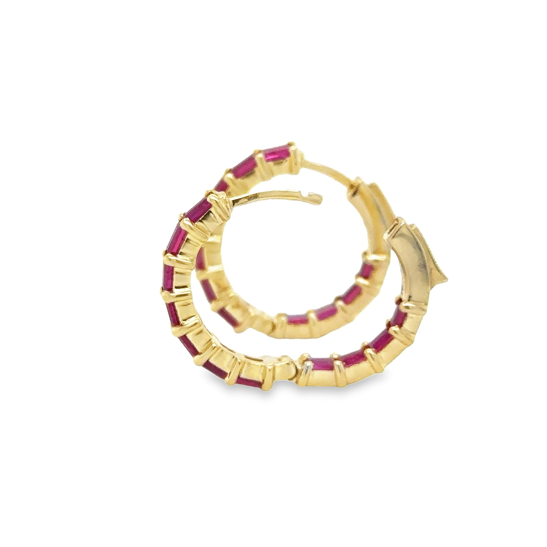 Pendiente De Aro De Rubí De Oro Amarillo De 14 Kt 1.87 Ct.