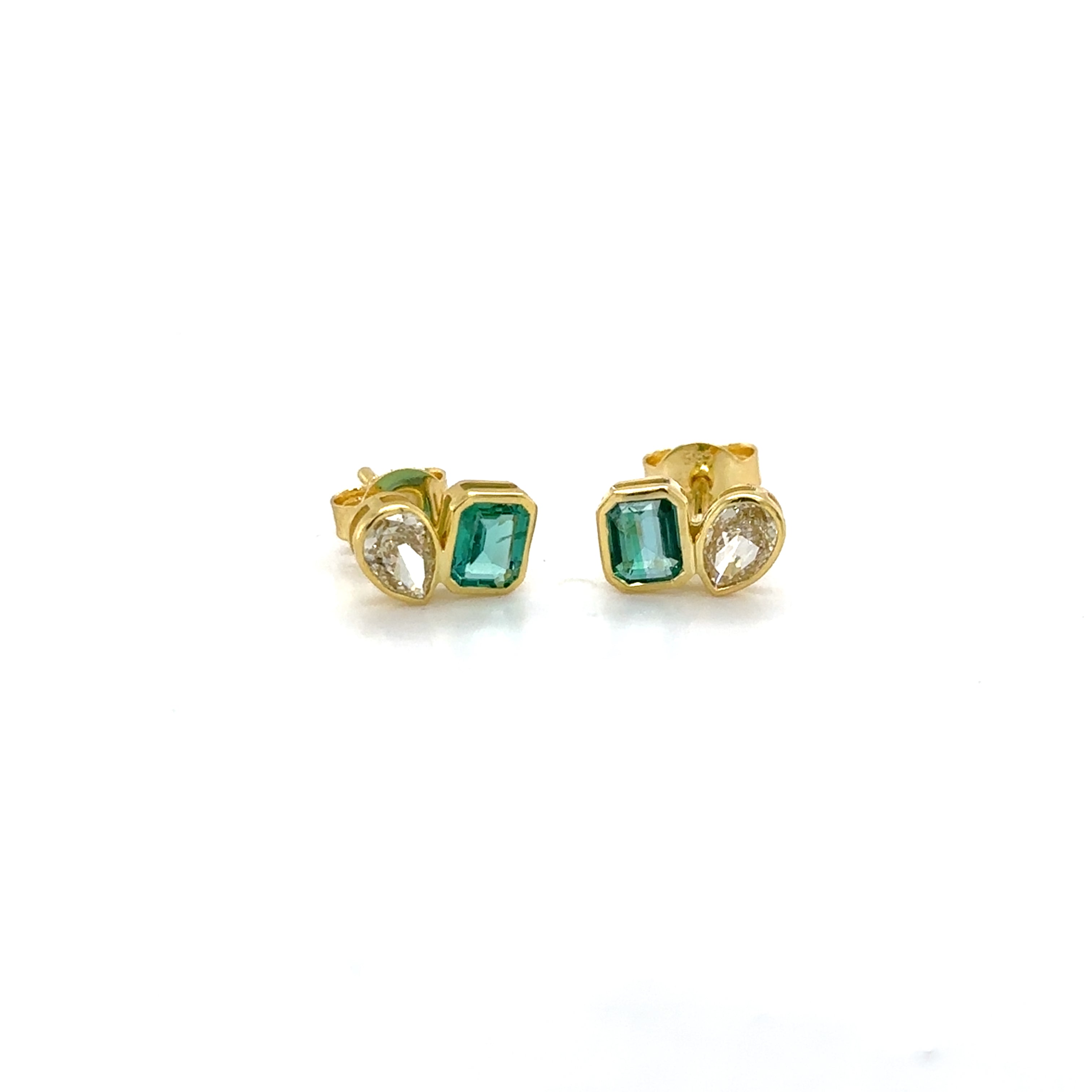 Pendiente De Oro Amarillo De 14 K Con Esmeraldas Y Diamantes Amarillos