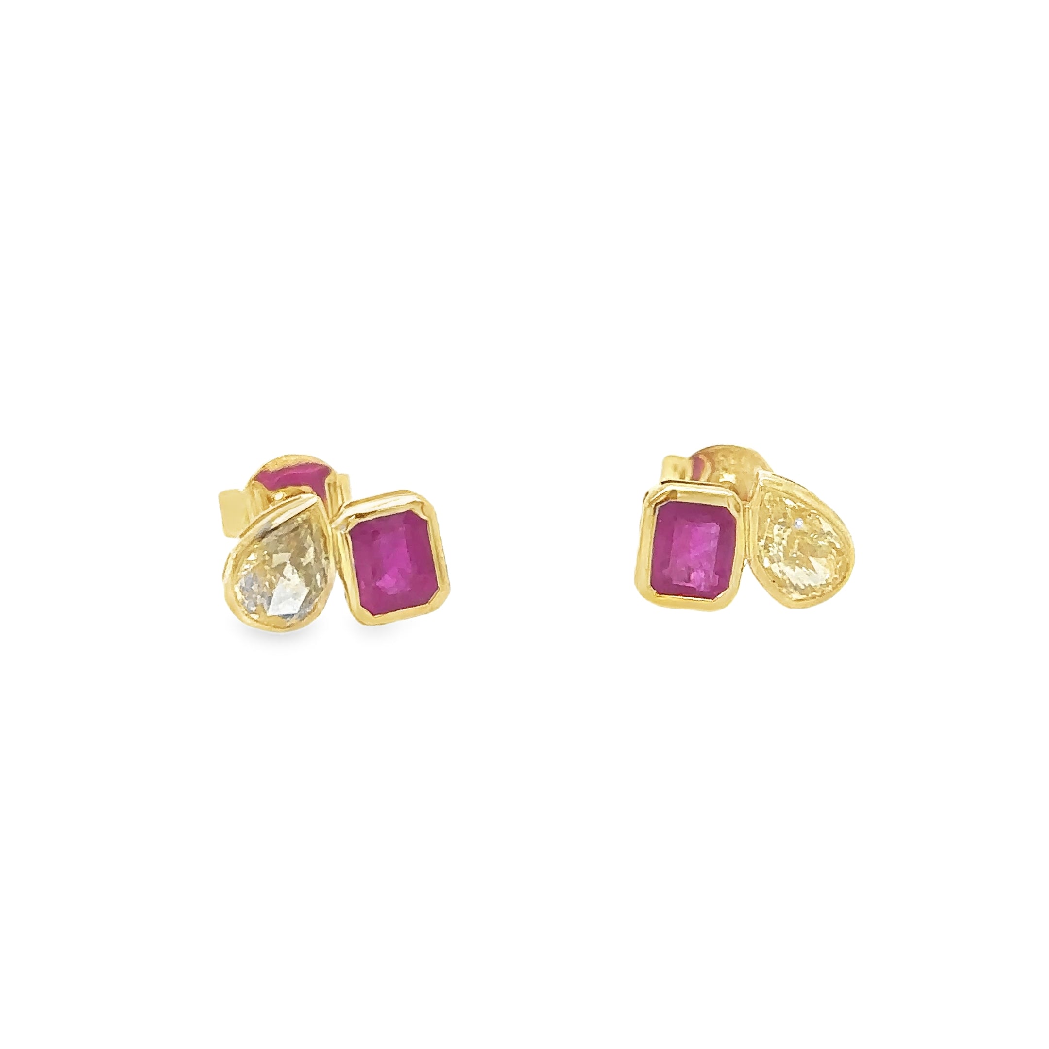 Pendiente De Oro Amarillo De 14 K Con Rubíes Y Diamantes Amarillos