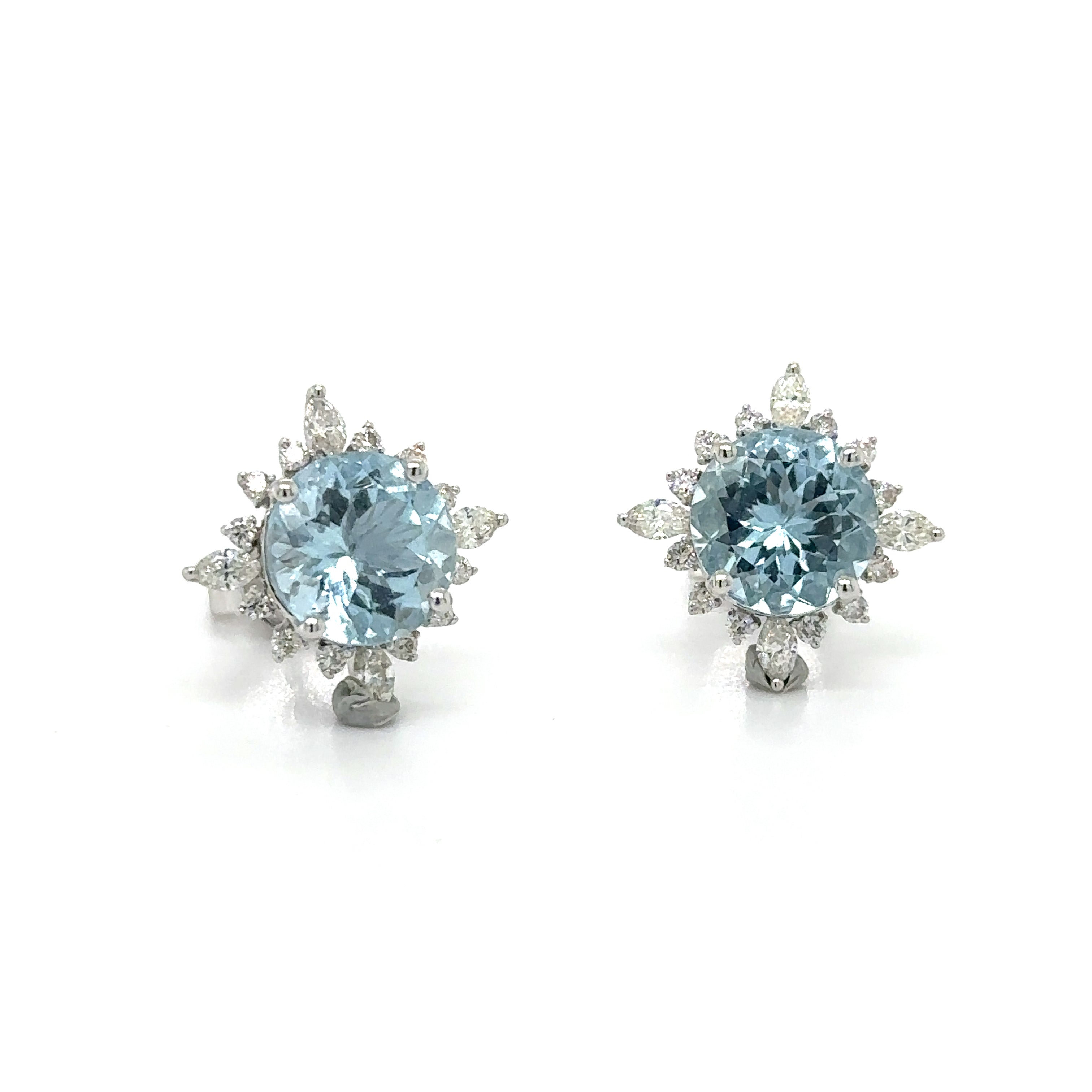 Pendiente Aguamarina Con Diamantes De Oro Blanco De 14 Kates 3.86 Ct.