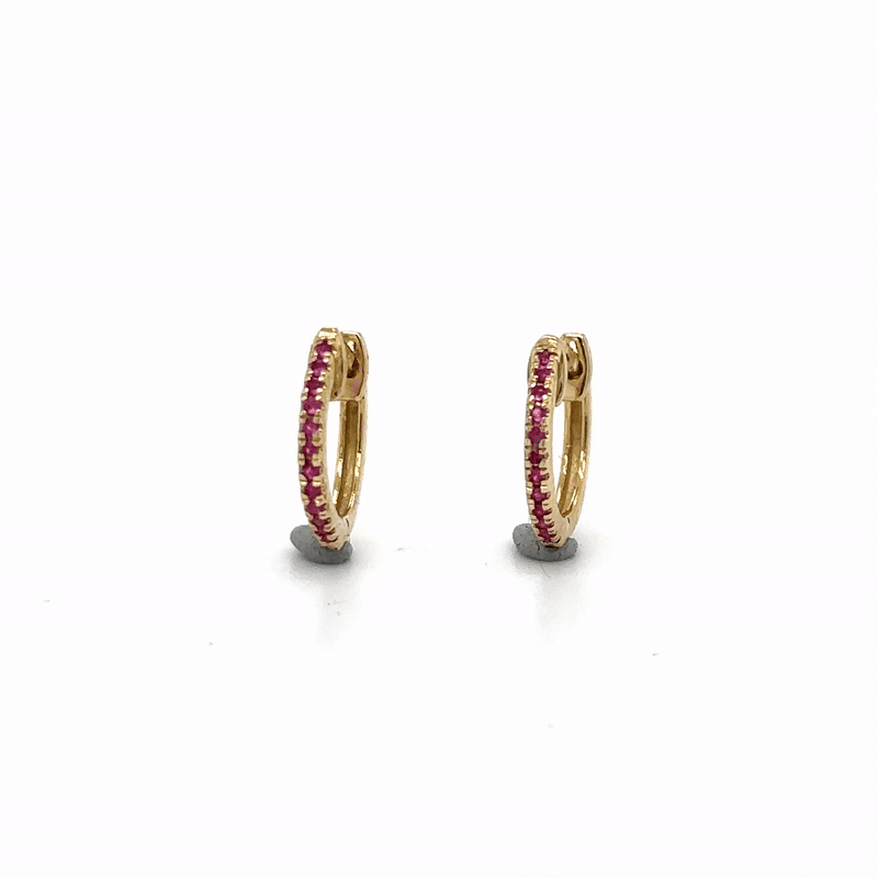 Pendiente Huggies Rubí Oro Amarillo De 14Kt 0.05 Ct.
