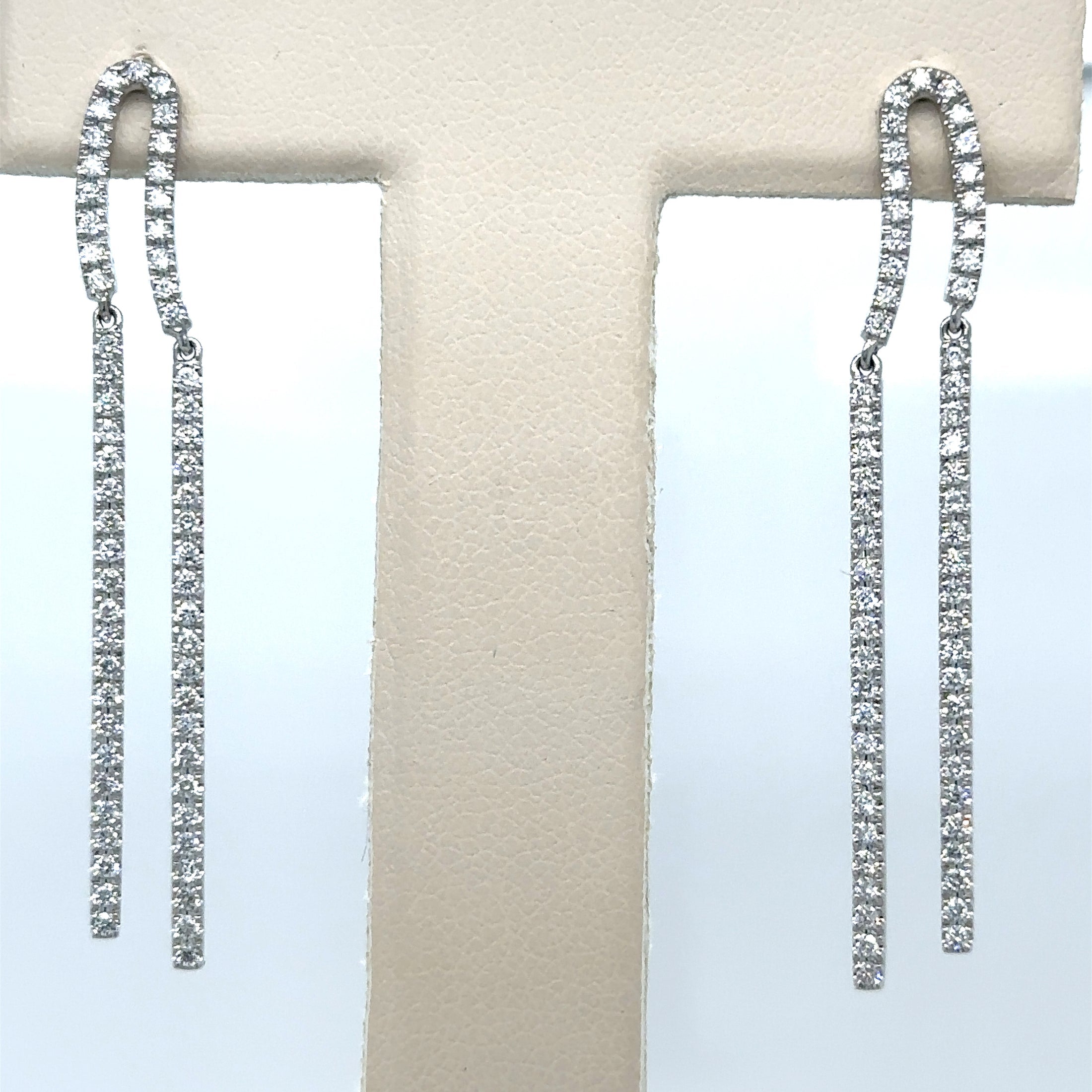 14K White Gold Diamond Stud Earring, 0.86 TCW