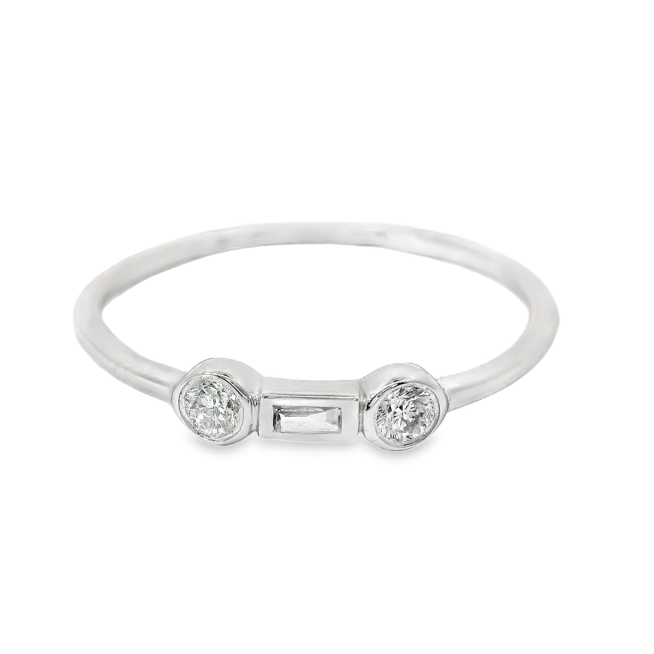 Anillo De Oro Blanco De 14 Quilates Y Diamantes 0.08 Ct.