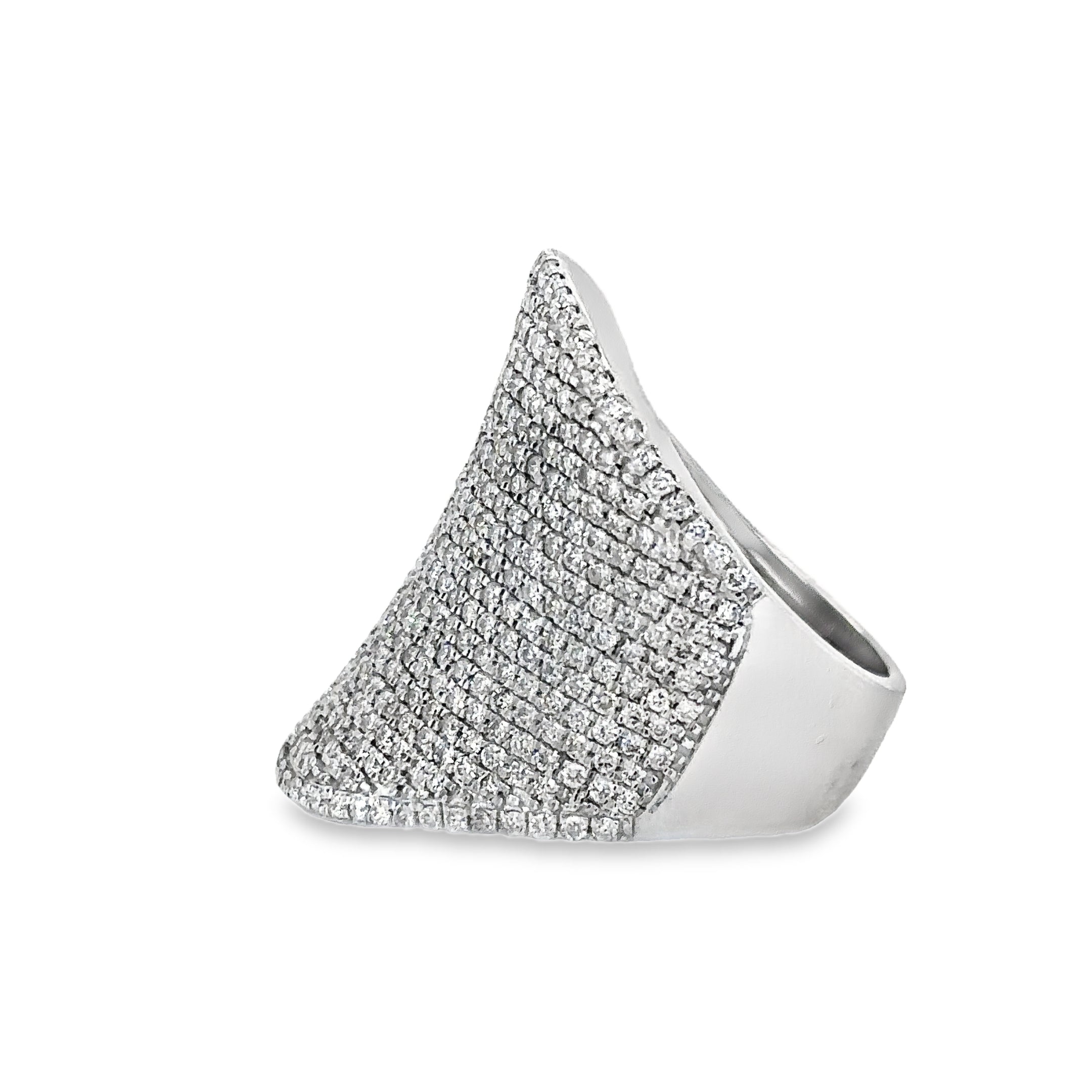 Anillo De Oro Blanco De 14 Quilates Y Diamantes 2.21 Ct.