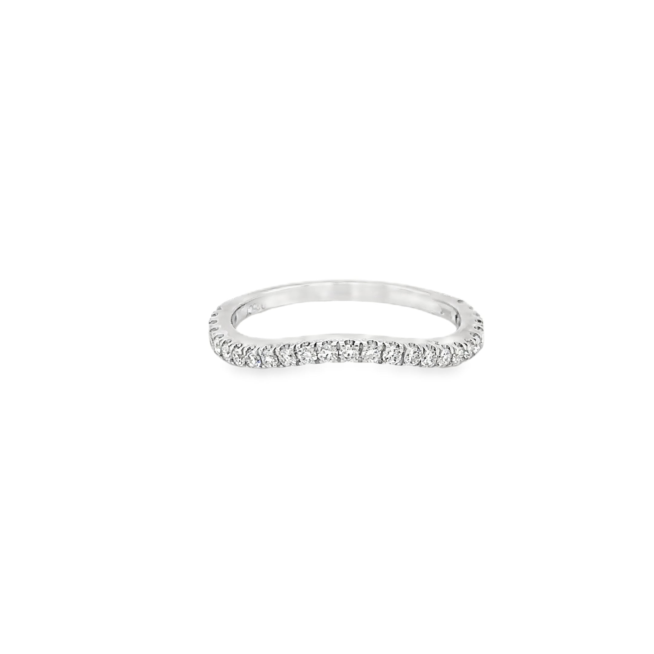 Anillo De Oro Blanco De 14K Con Diamantes Media Banda 0.25 Ct.