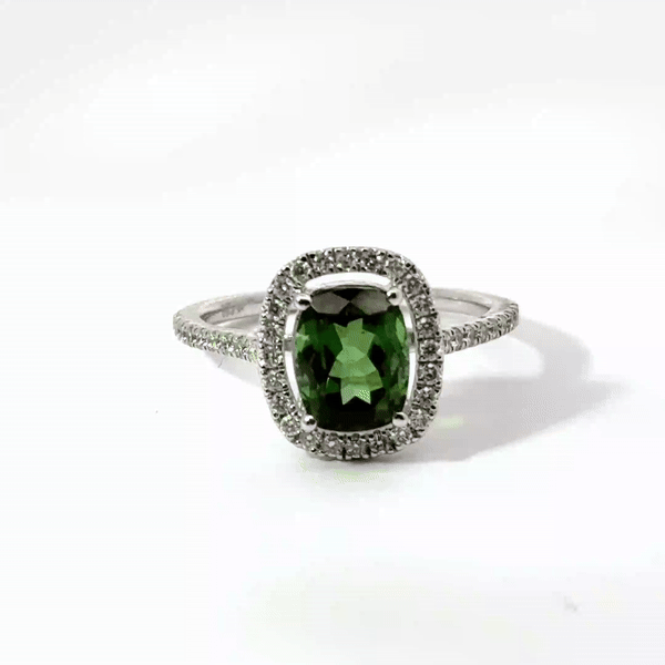 Anillo Oro Blanco De 14 Quilates Turmalina Verde Y Diamantes 2.64 Ct.