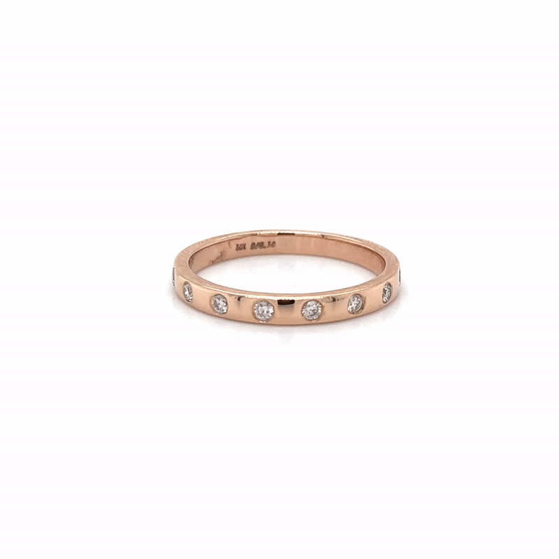 Anillo De Oro Rosa De 14 Quilates Con Diamantes Media Banda 0.14 Ct.