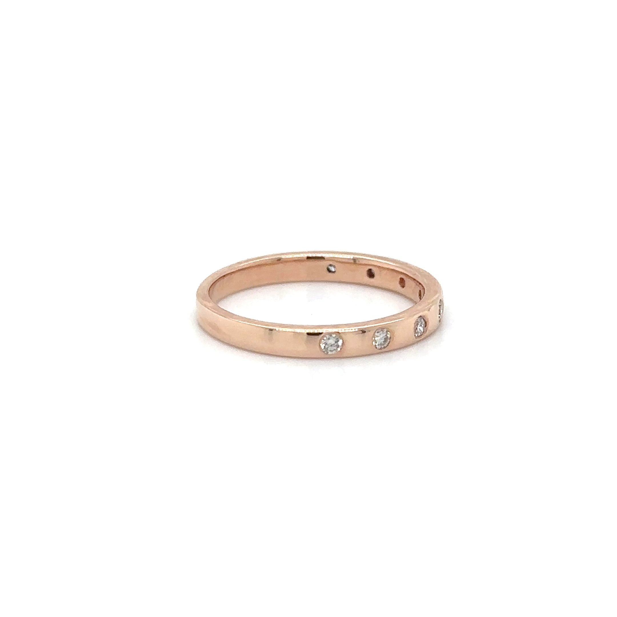 Anillo De Oro Rosa De 14 Quilates Con Diamantes Media Banda 0.14 Ct.
