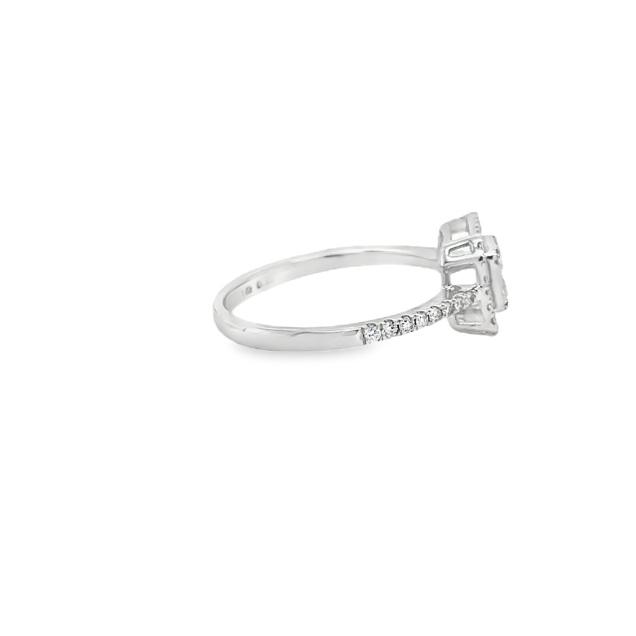 Anillo De Oro Blanco De 14 Quilates Y Diamantes 0.33 Ct.
