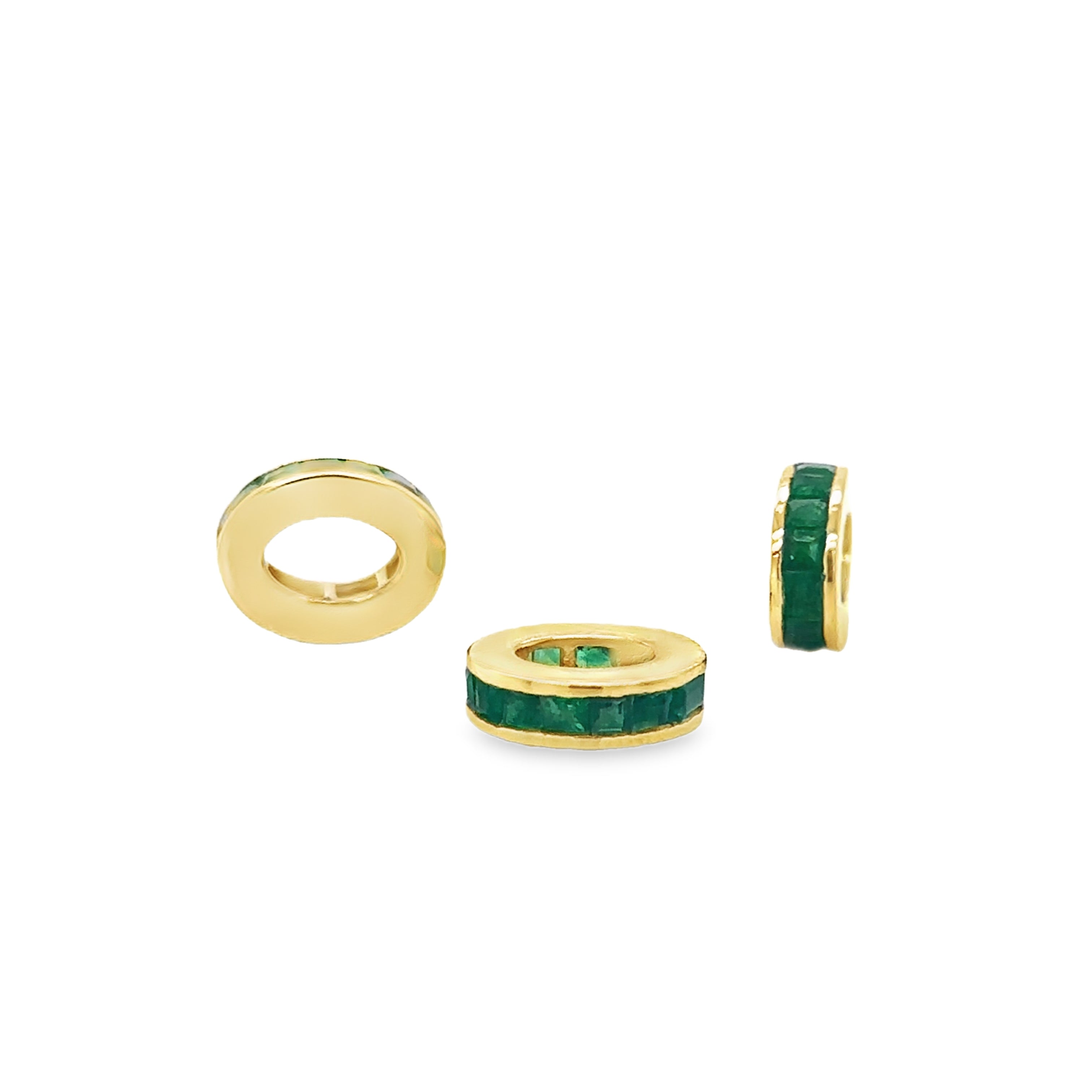 Colgante Ovalado De Esmeralda En Oro Amarillo De 14 Kt 0.45 Ct.