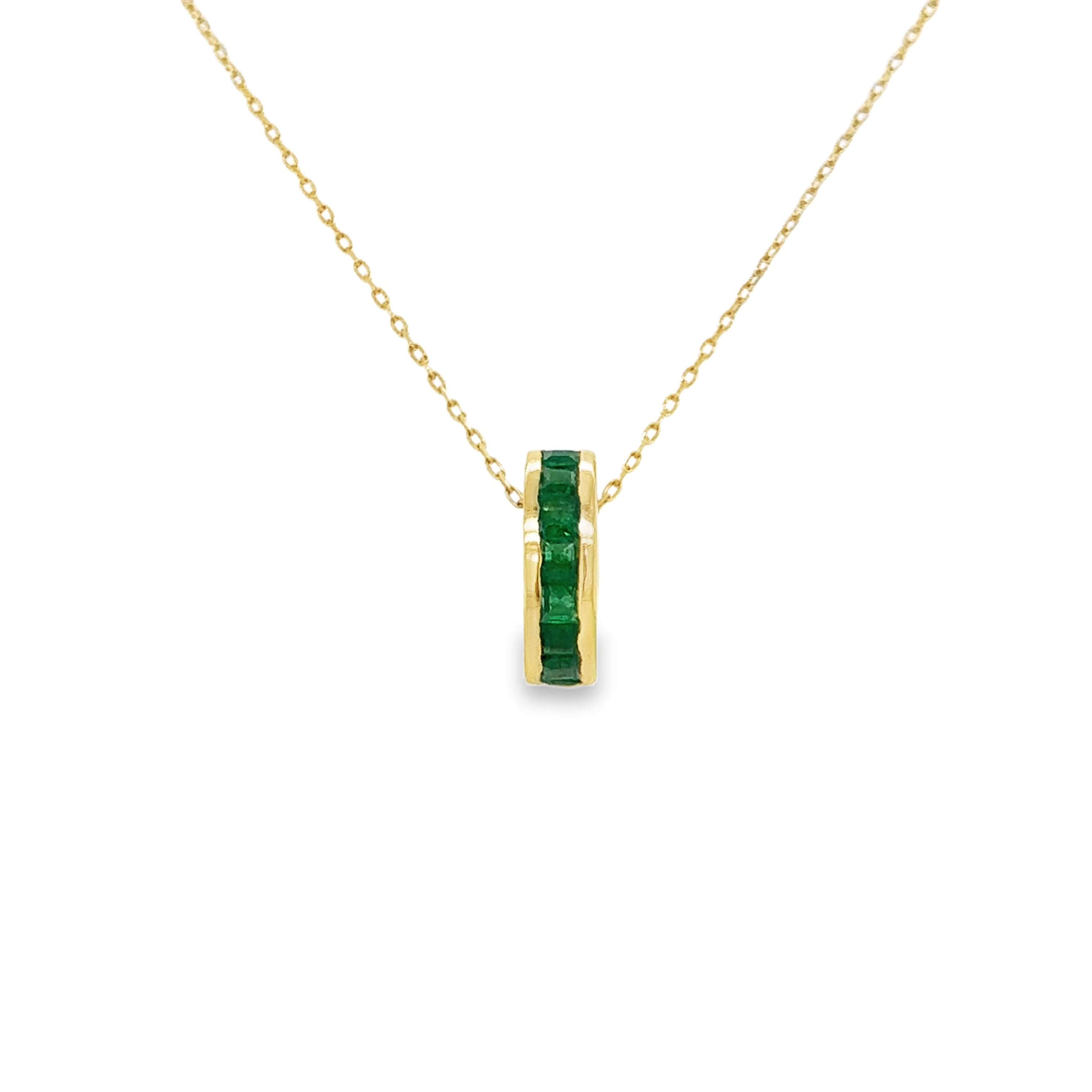Colgante Redondo De Esmeralda En Oro Amarillo De 14Kt 0.51 Ct.