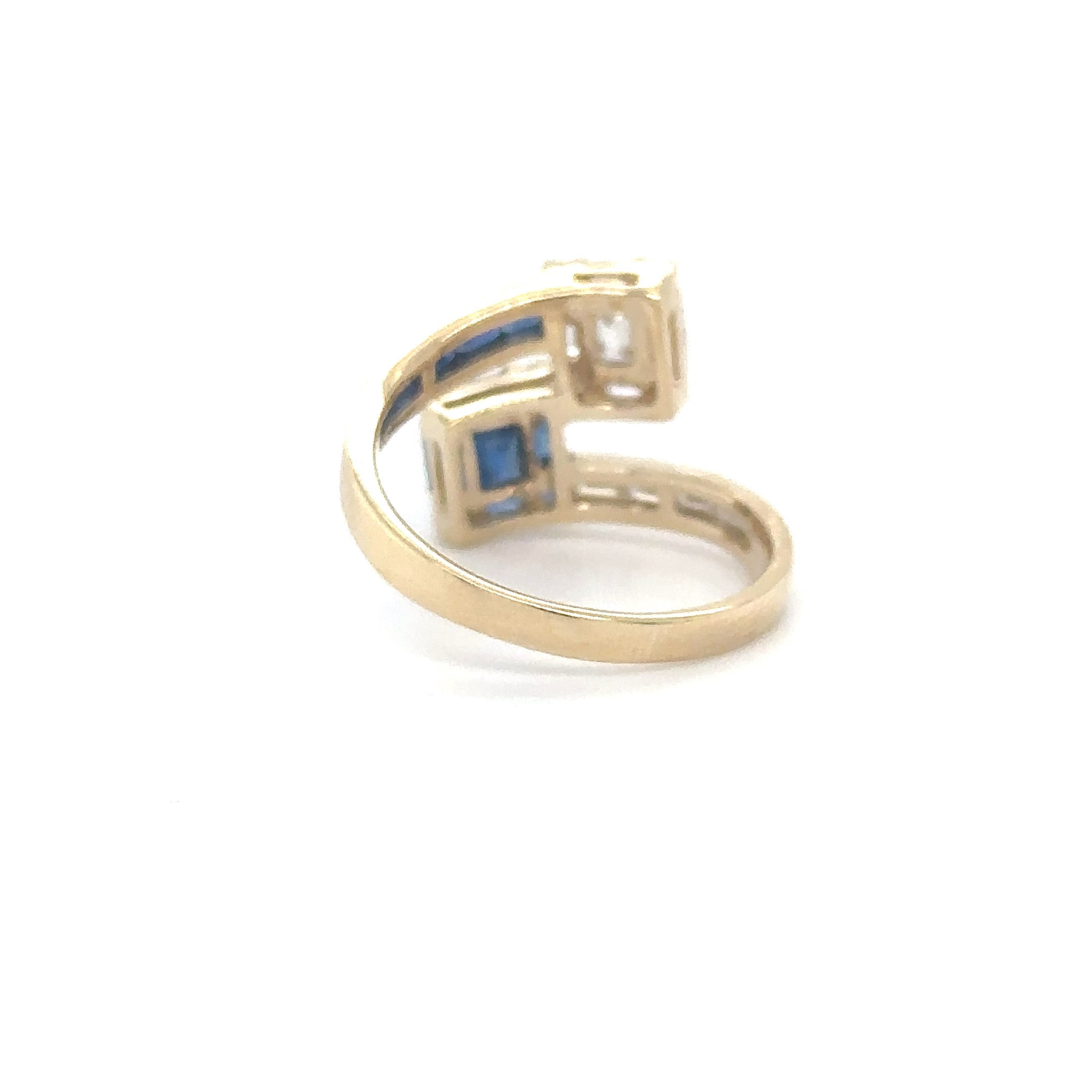 Anillo De Diamantes Y Zafiros De Oro Amarillo De 14Kt 1.78 Ct.