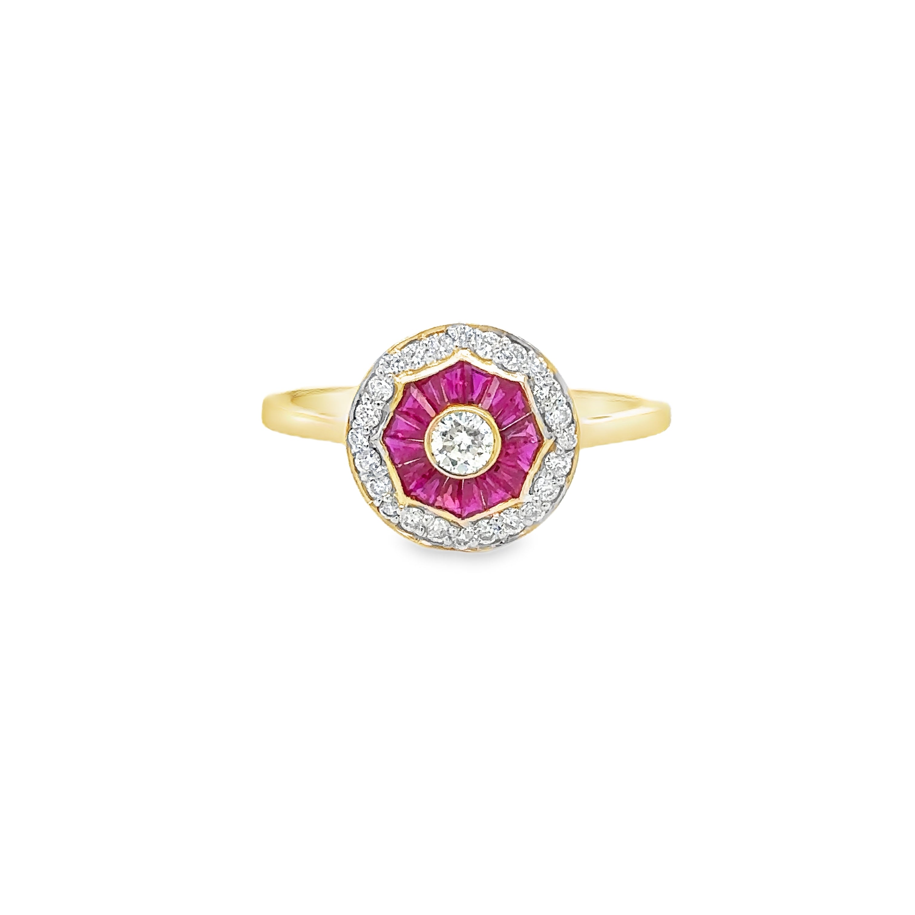Anillo De Oro Amarillo De 14 Quilates Rubí Y Diamantes 0.67 Ct.