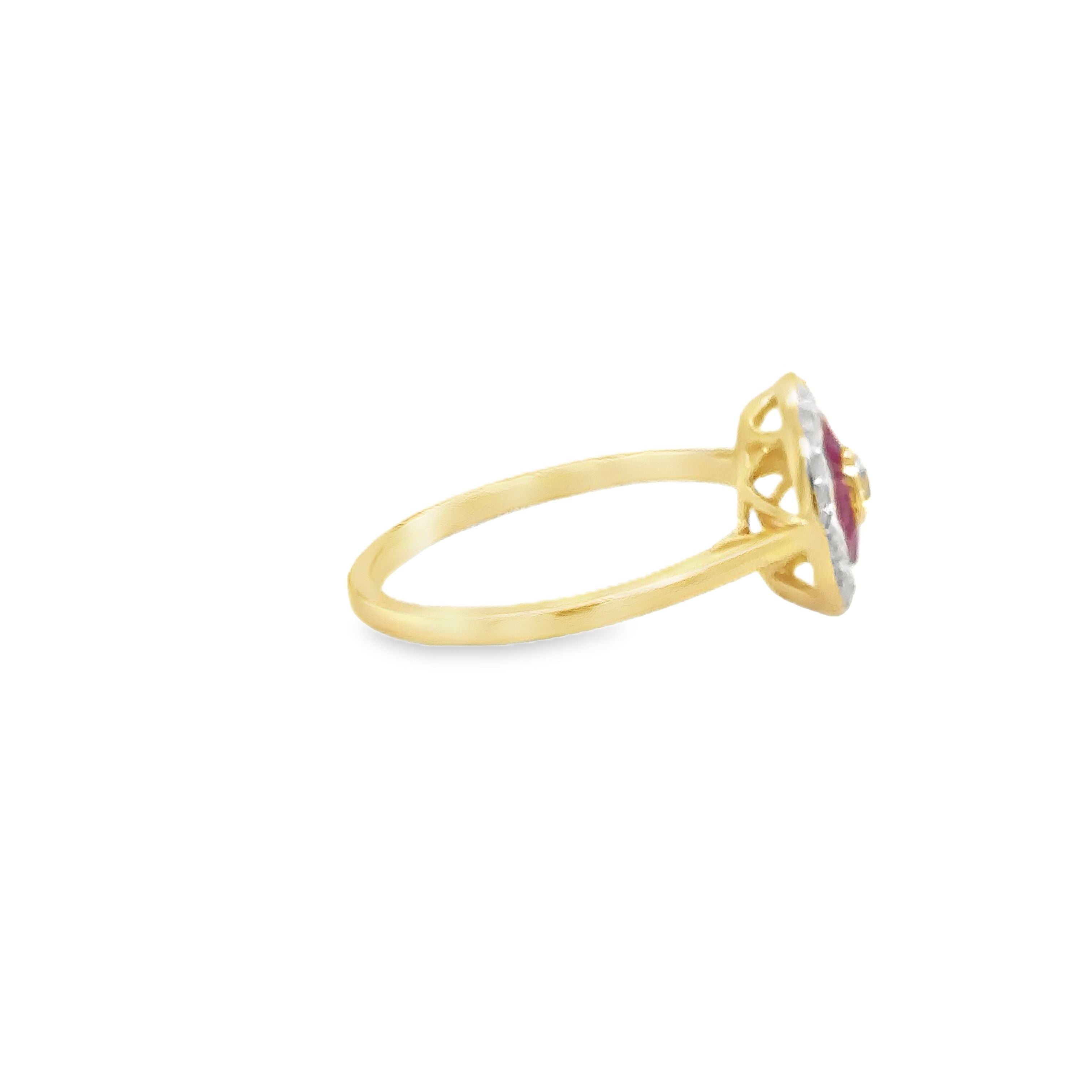 Anillo De Oro Amarillo De 14 Quilates Rubí Y Diamantes 0.67 Ct.