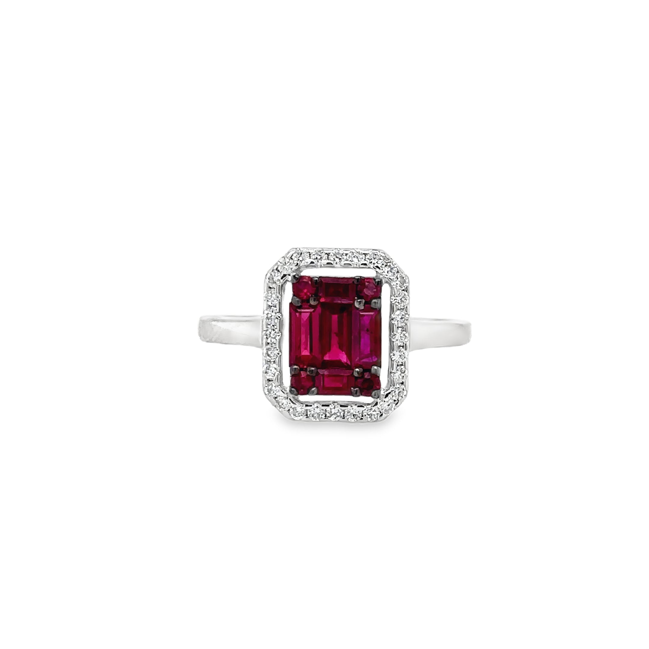 Anillo De Oro Blanco De 14 Quilates Rubí Y Diamantes 1.24 Ct.