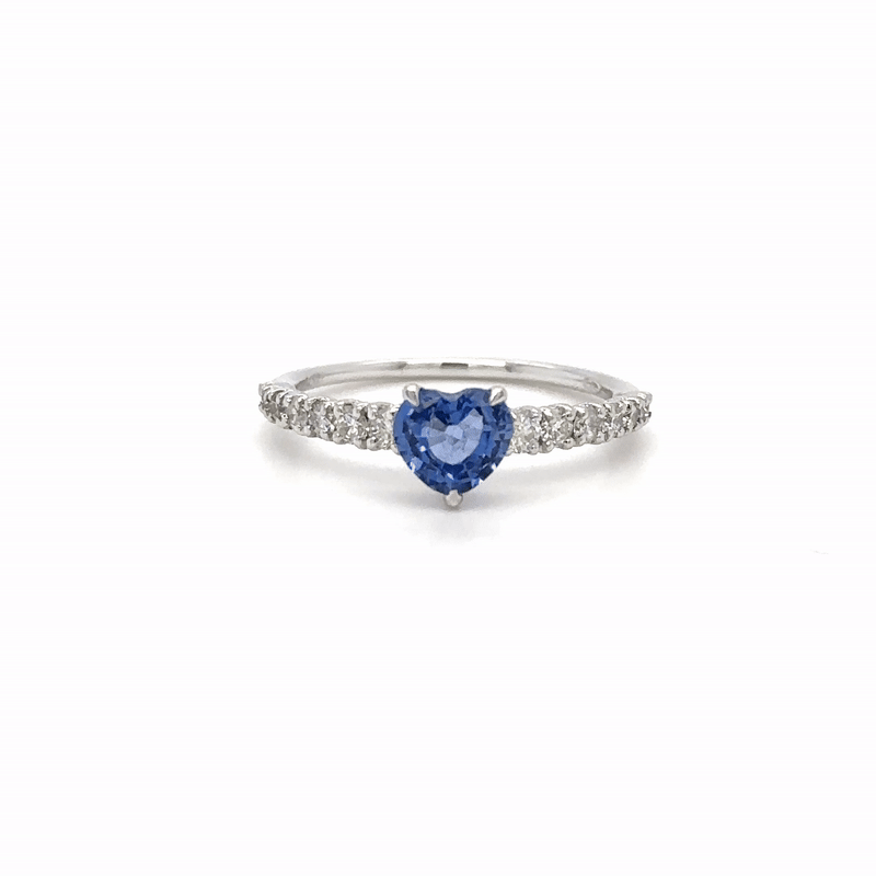 Anillo En Oro Blanco De 18 Kt Con Zafiro Azul Y Diamantes, 1.54 CT