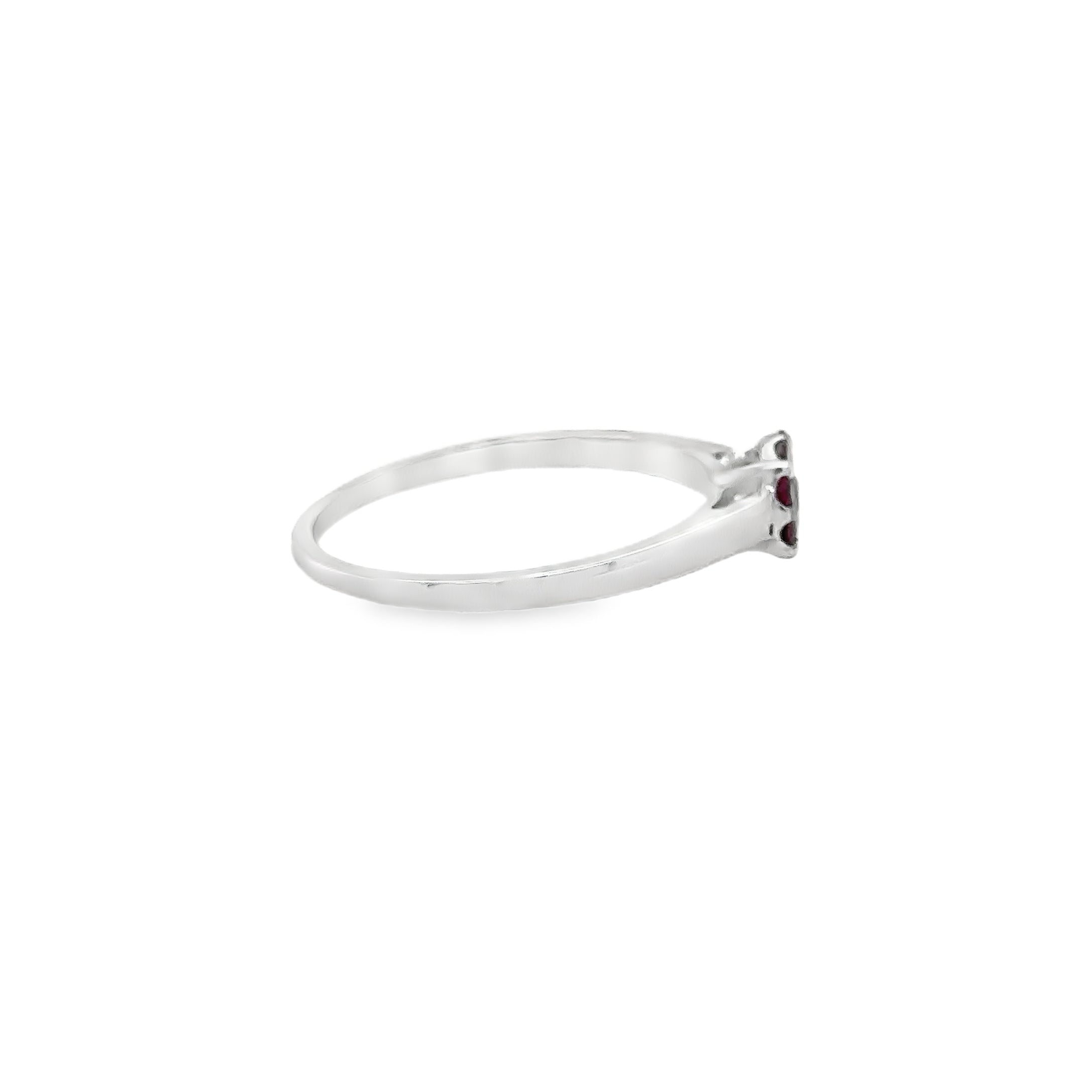 Anillo Rubí Oro Blanco De 18 Kt 0.23 Ct.