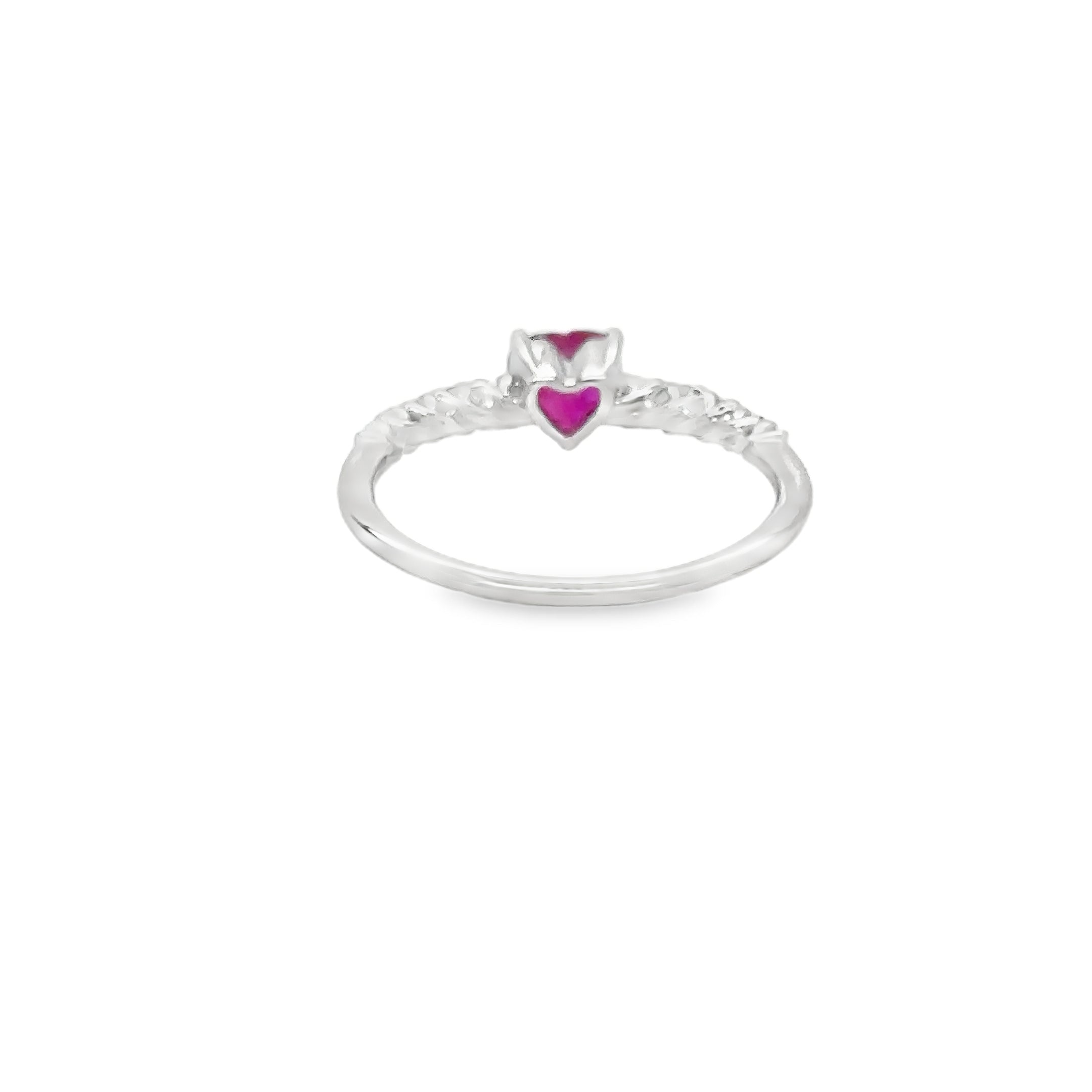 18K White Gold Ring with Heart-Shaped Ruby and Diamonds, 0.92 CT