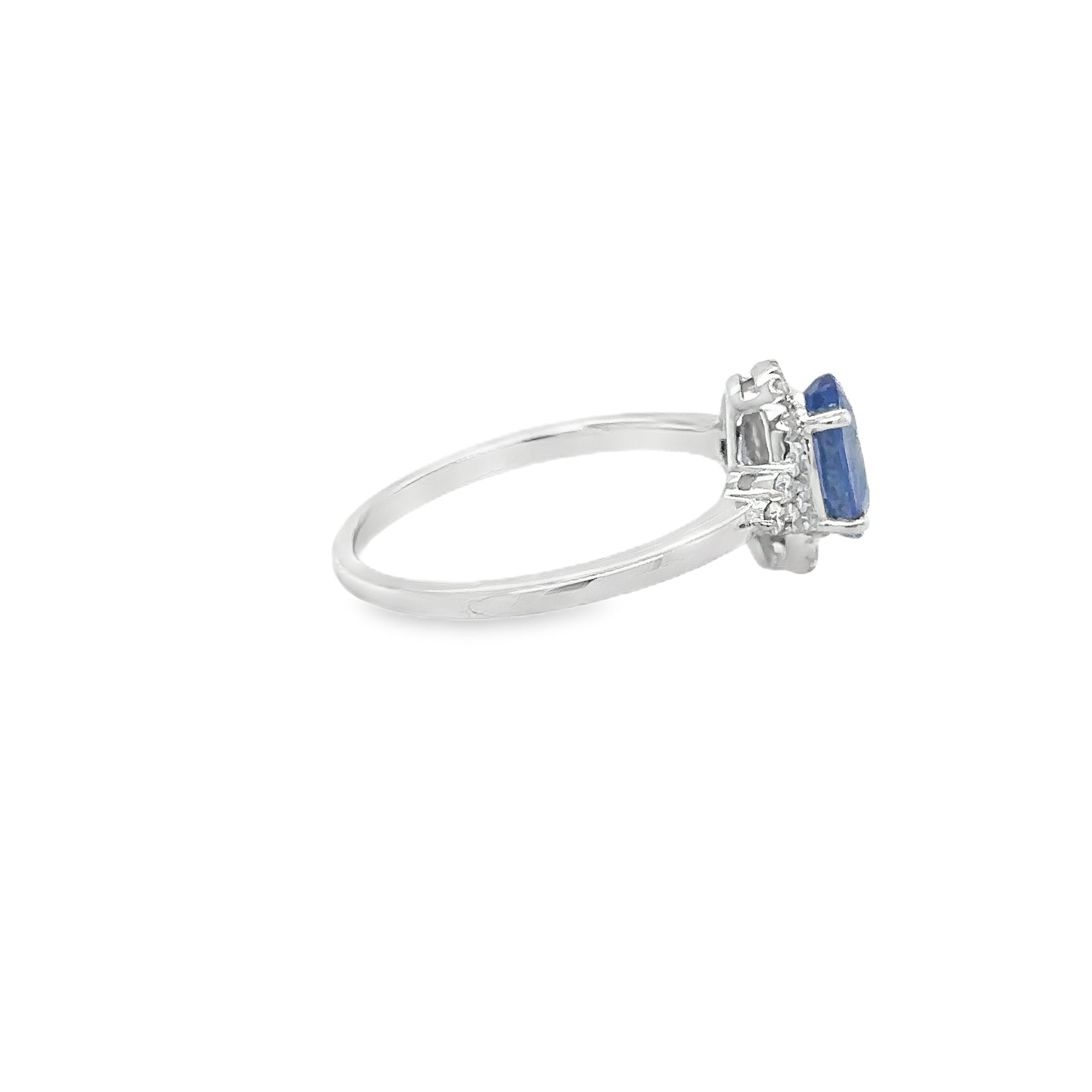 Anillo De Oro Blanco De 18 Quilates Con Diamantes Y Zafiros 1.51 Ct.
