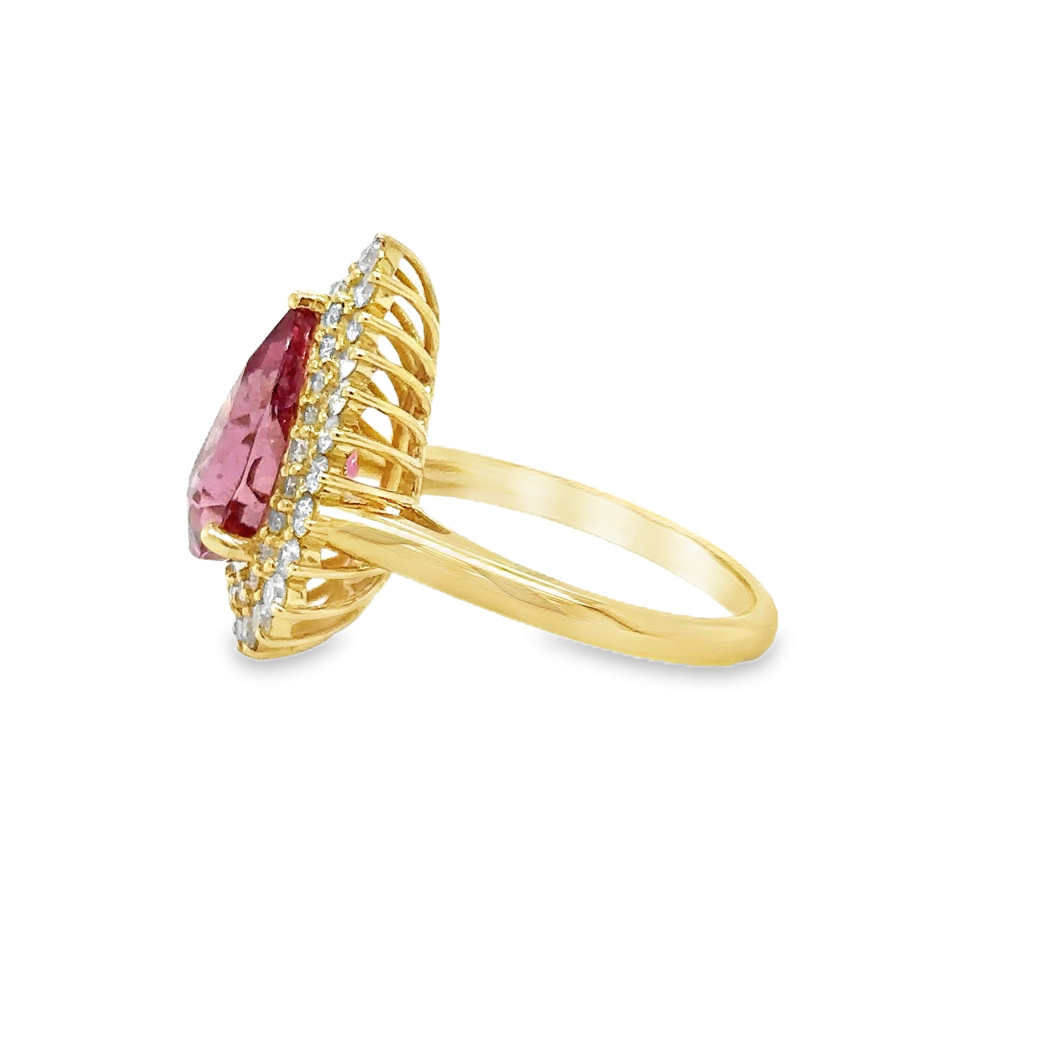 Anillo De Oro Amarillo De 14 Quilates Con Turmalina Rosa Y Diamantes 5.27 Ct.
