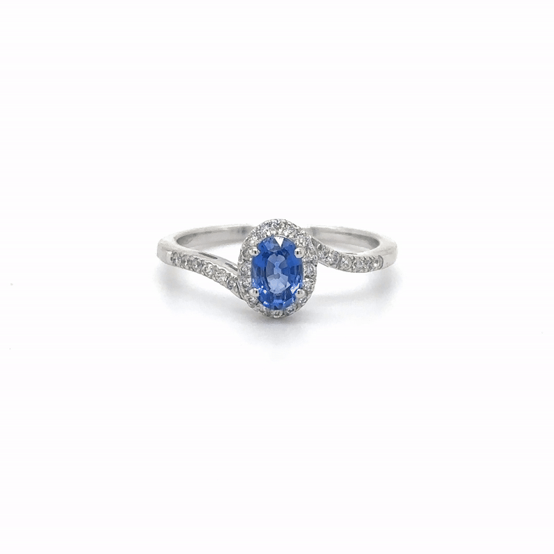 Anillo Oro Blanco De 18 Quilates, Zafiro Azul Y Diamantes 0.85 Ct.