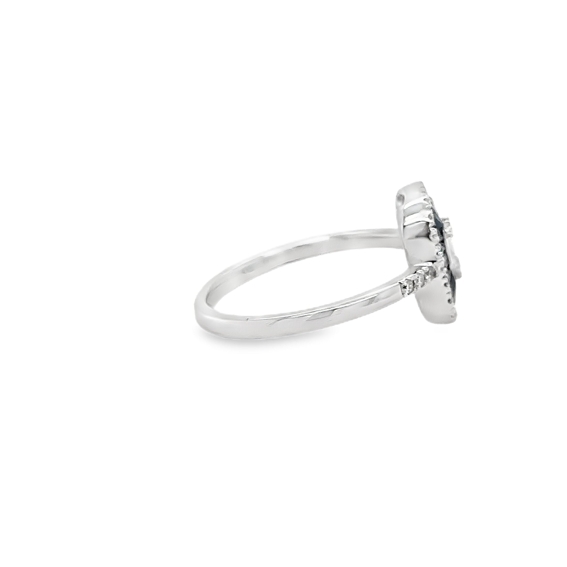 Anillo De Oro Blanco De 14 Quilates Con Diamantes Y Zafiros 1.05 Ct.