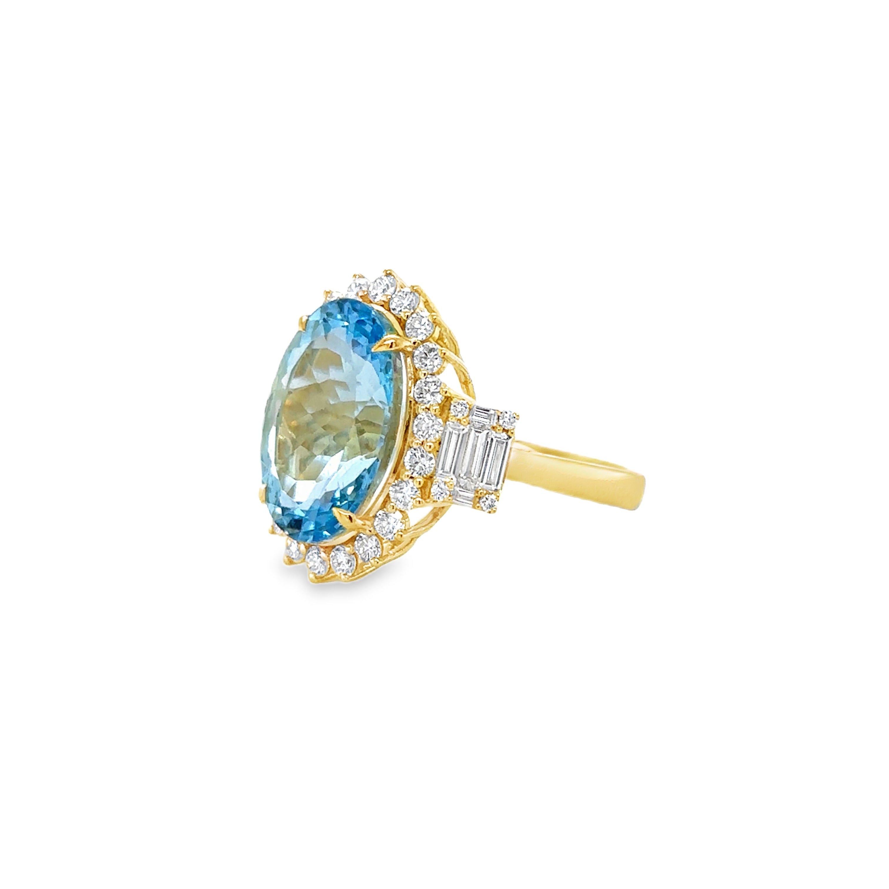 Anillo De Oro Amarillo De 14K Aguamarina Y Diamantes 7.74 Ct.