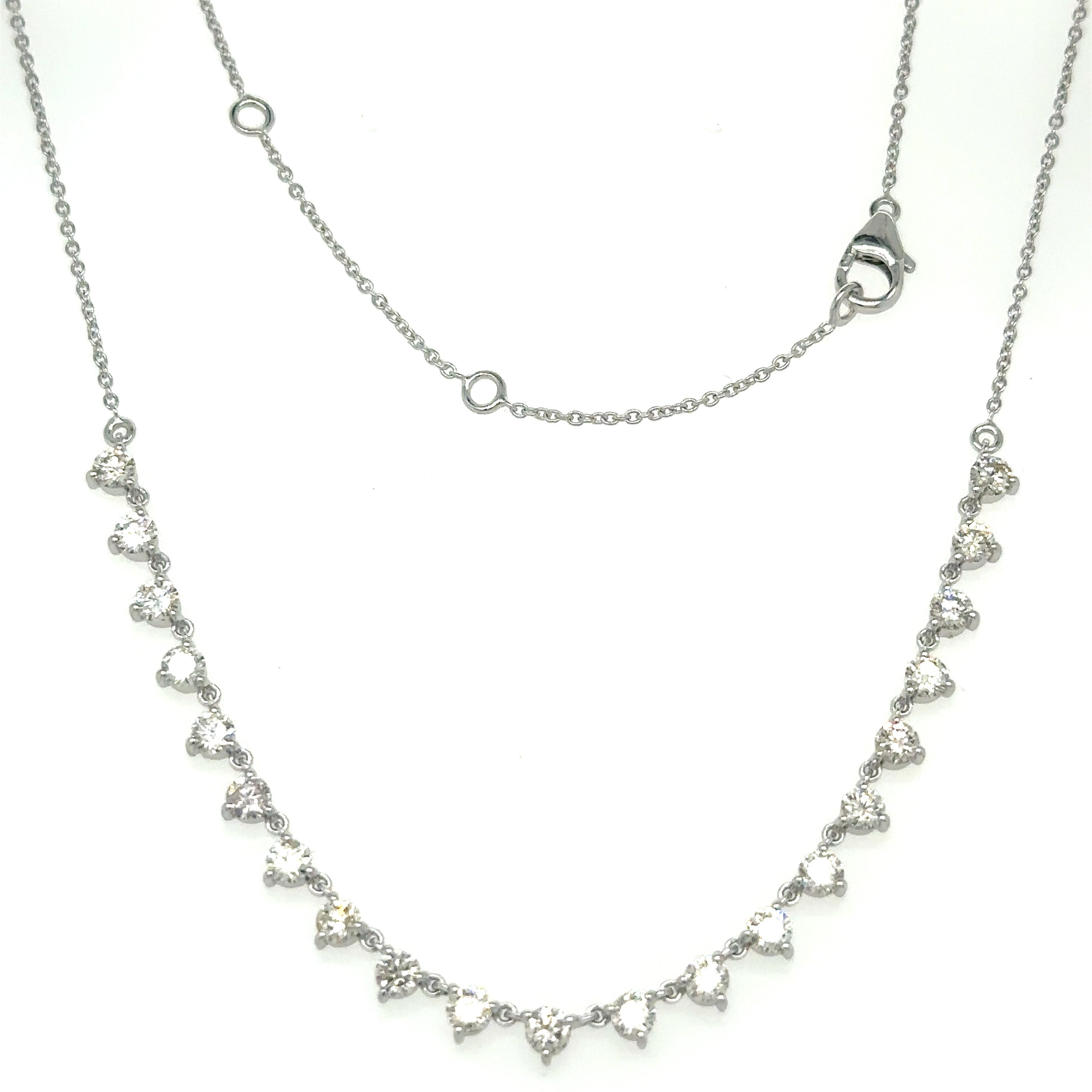 Collar De Oro Blanco De 14 Quilates Con Diamantes 2.06 Ct.