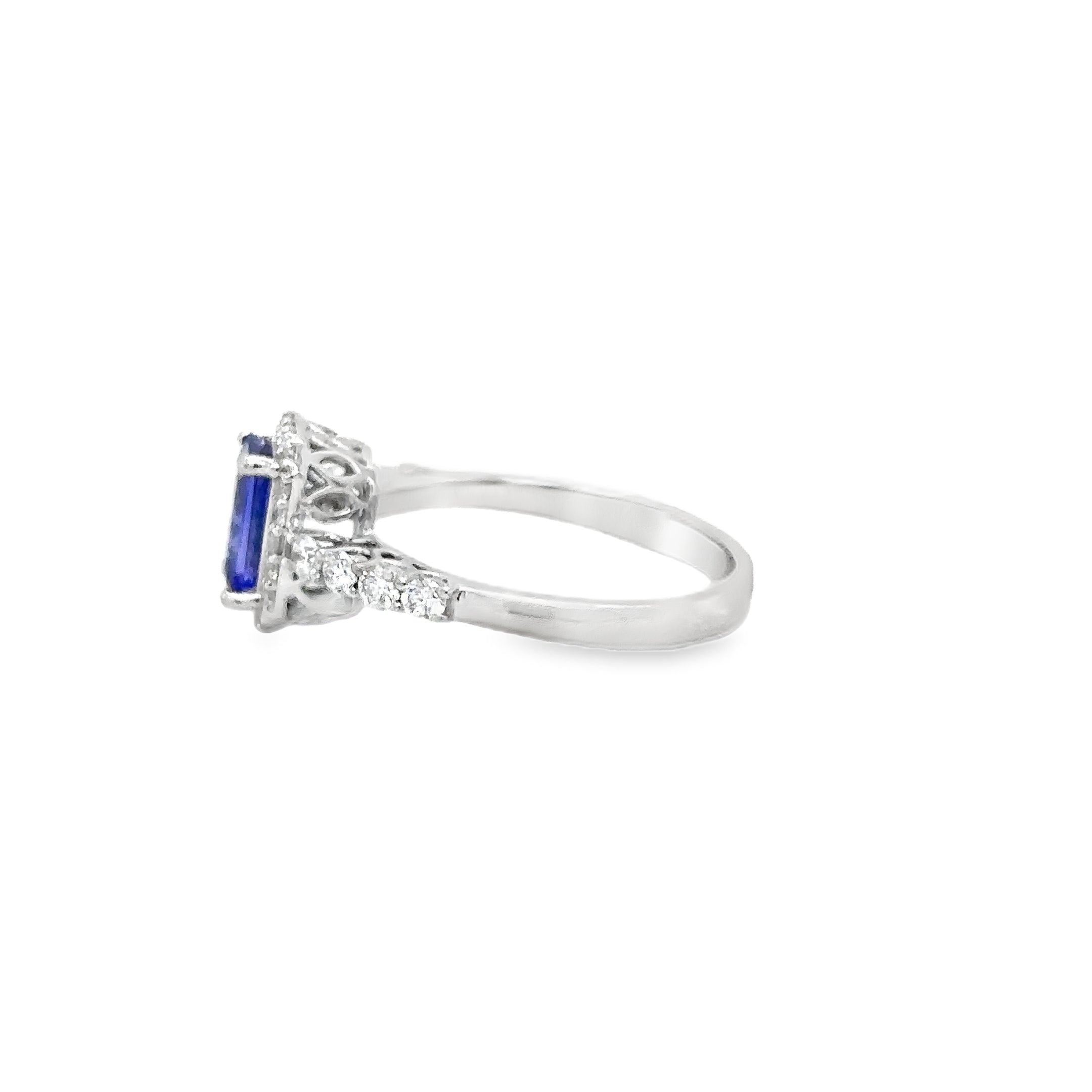 Anillo Tanzanita Y Diamantes De Oro Blanco De 14 Kt 1.53 Ct.