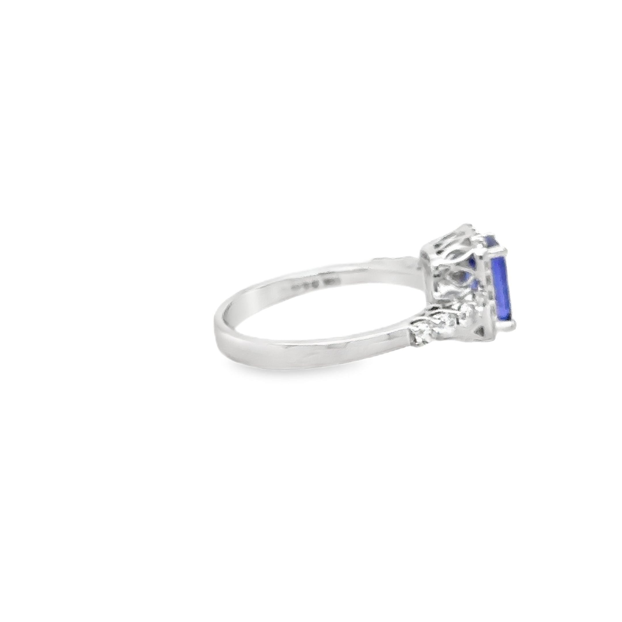 Anillo Tanzanita Y Diamantes De Oro Blanco De 14 Kt 1.53 Ct.