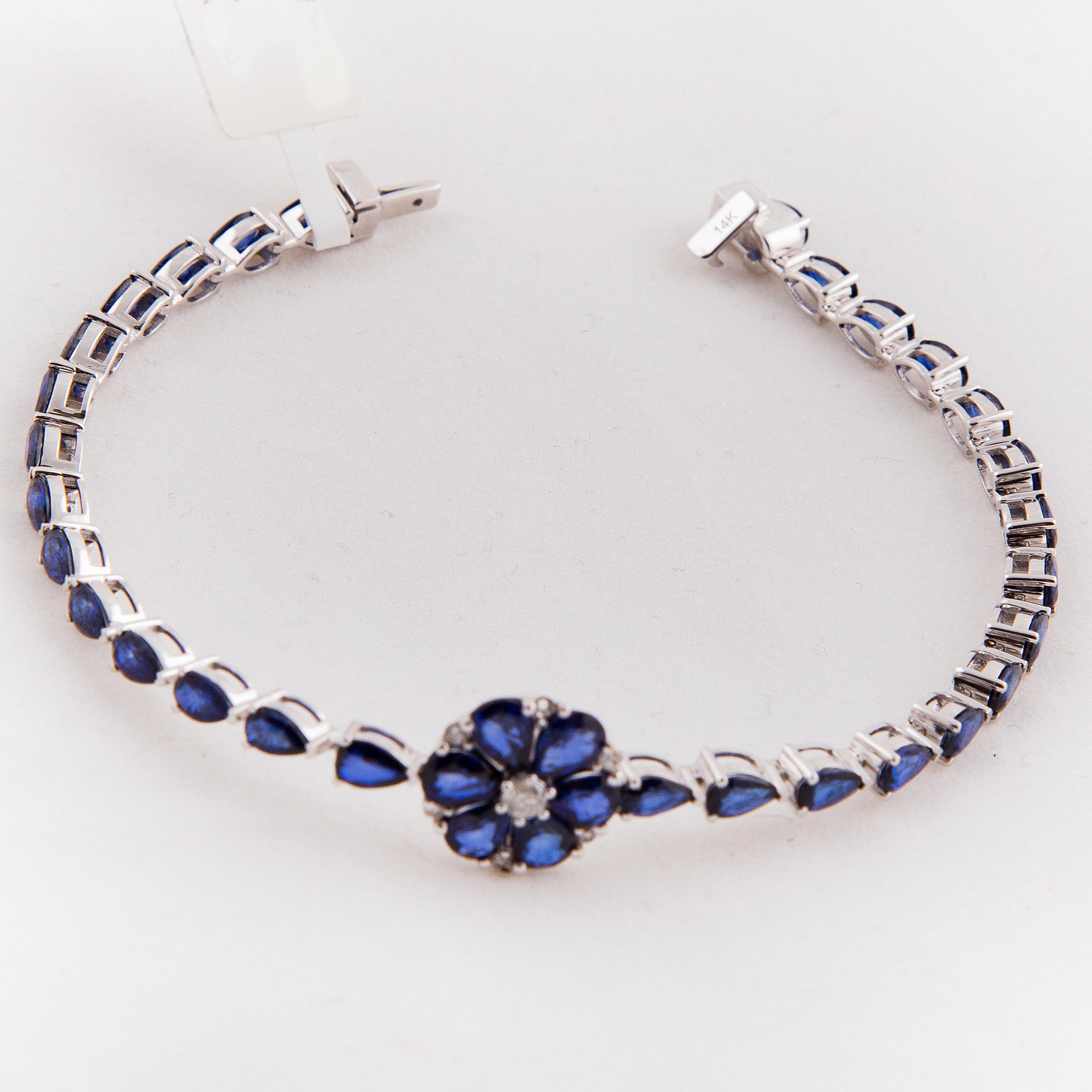Pulsera Flor Diamante Zafiro Oro Blanco 14K 9.2 ct.