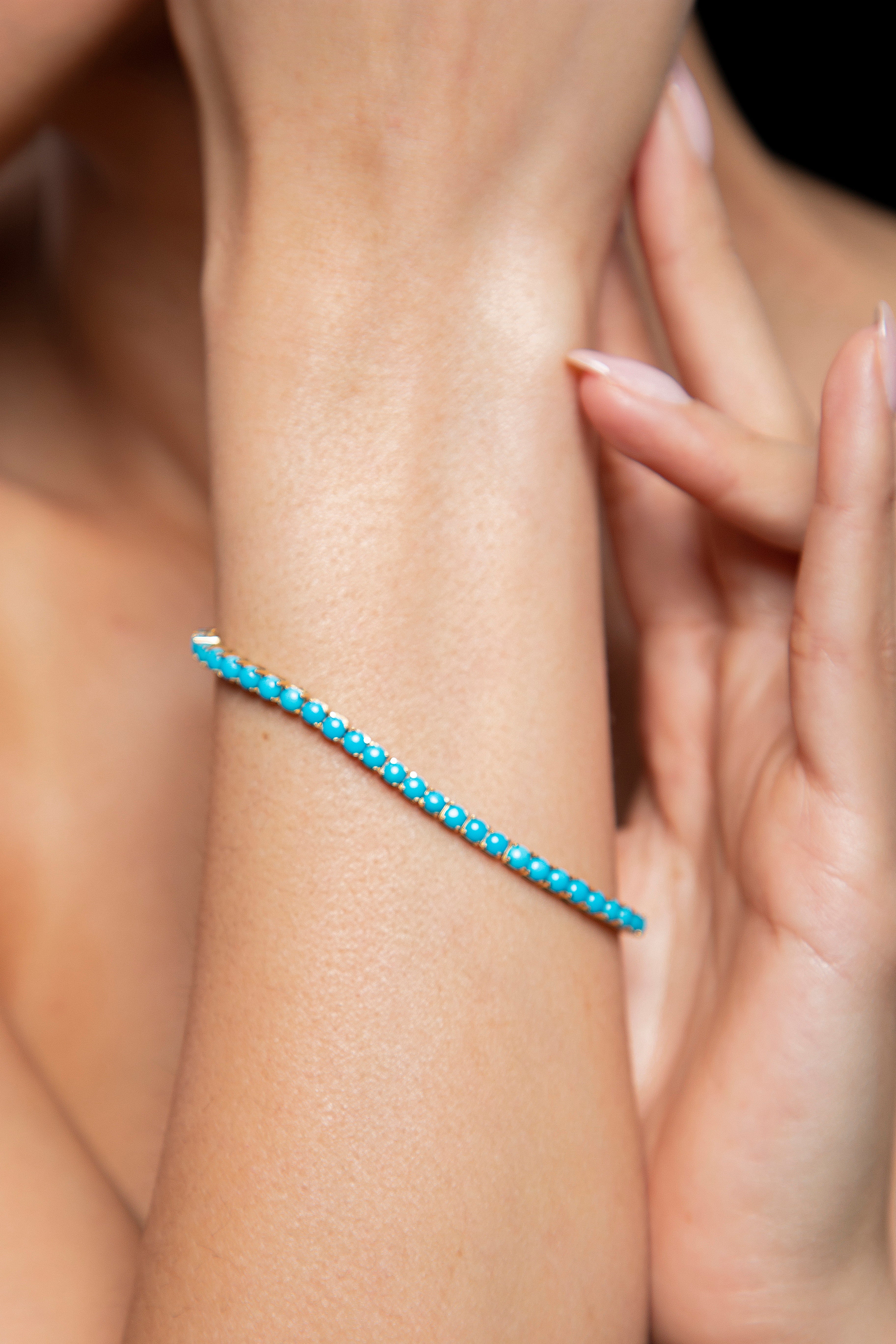 Pulsera Tennis Turquesa Oro Amarillo 14K 6.25 ct.