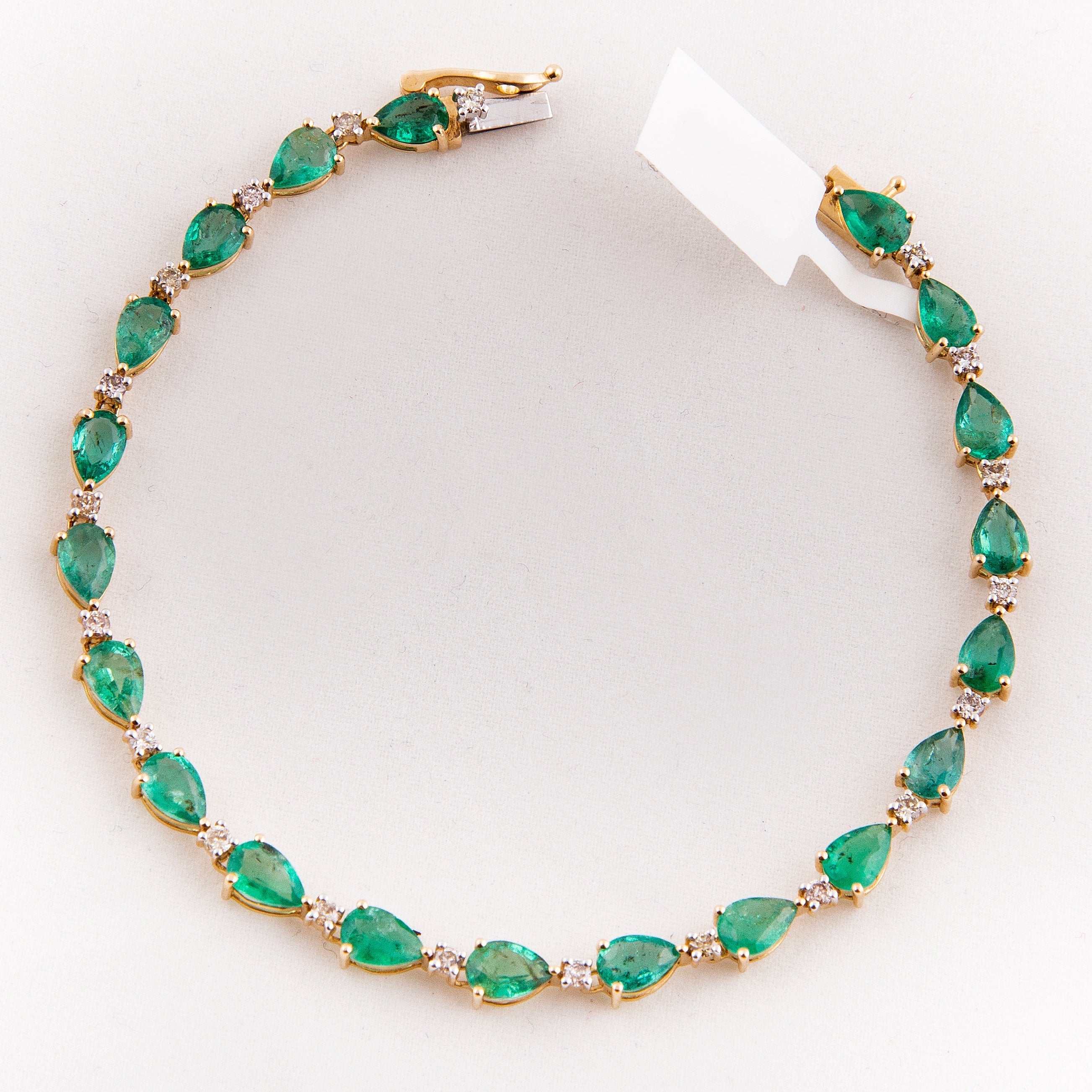 Pulsera Multi Shape Diamante Esmeralda Oro Amarillo 14K 7.02 ct.