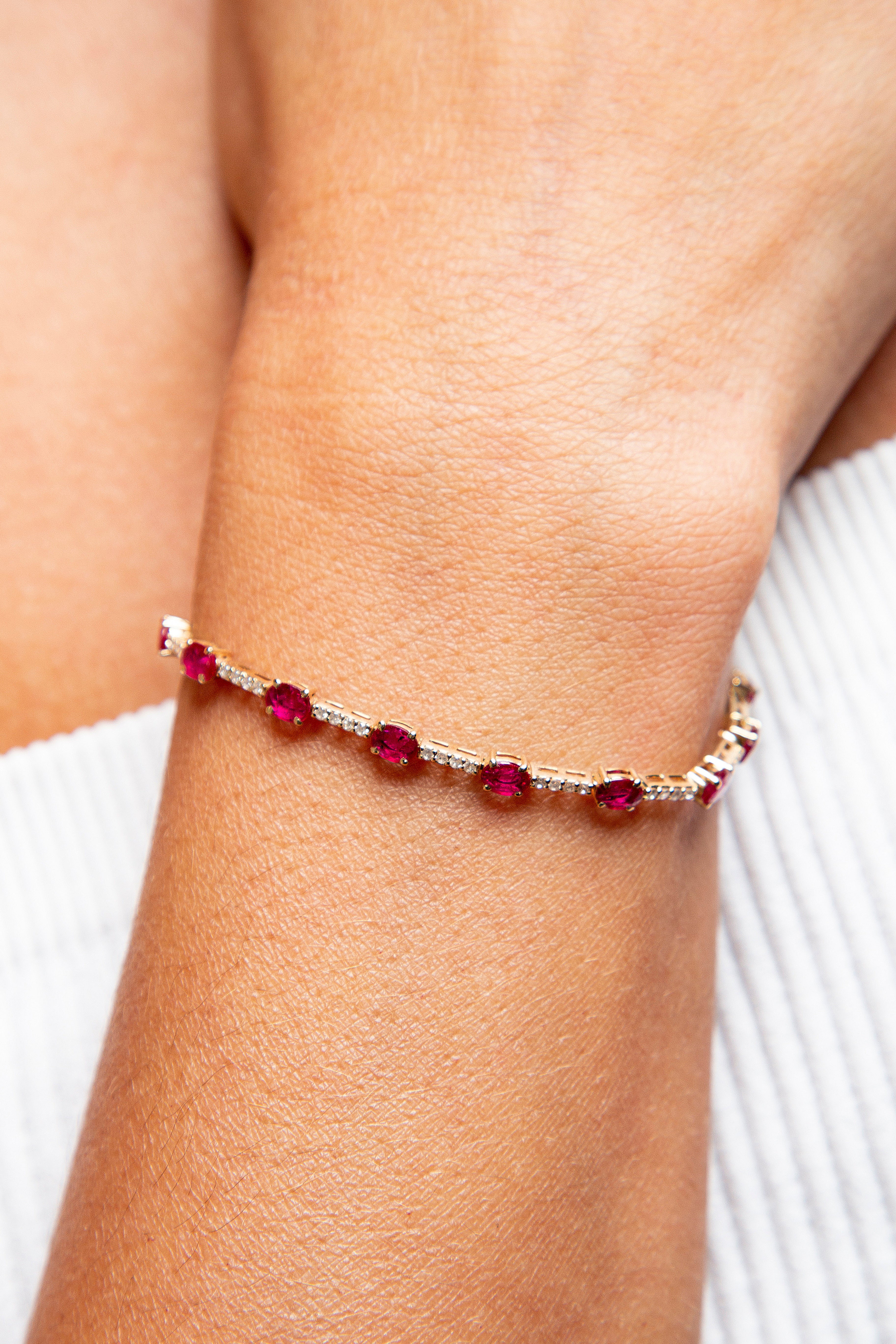Pulsera Diamante Rubí Oro Amarillo 14K 3.7 ct.
