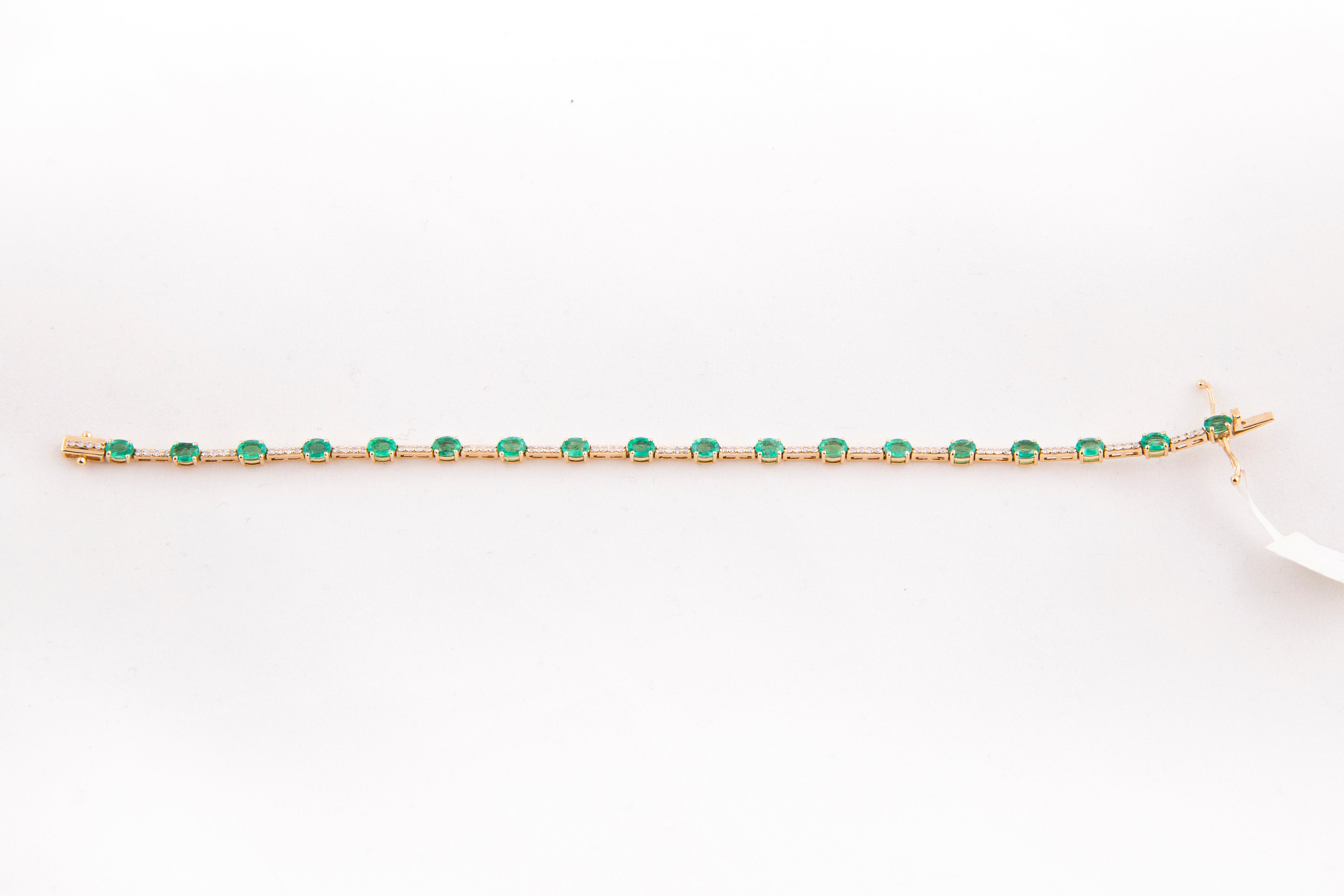 Pulsera Diamante Esmeralda Oro Amarillo 14K 3.67 ct.