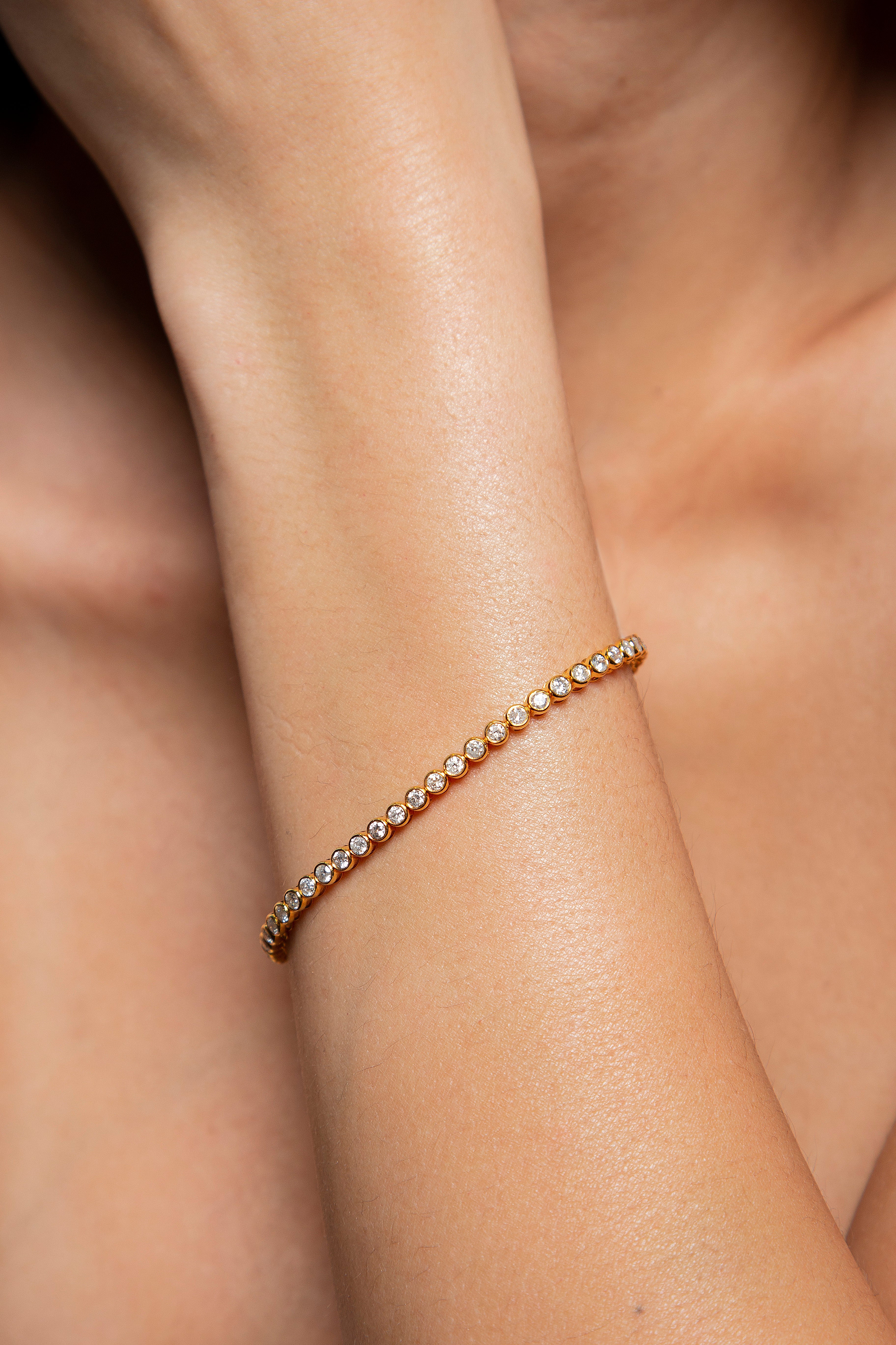 Pulsera Tennis Bezel Diamante Oro Amarillo 14K 3 ct.