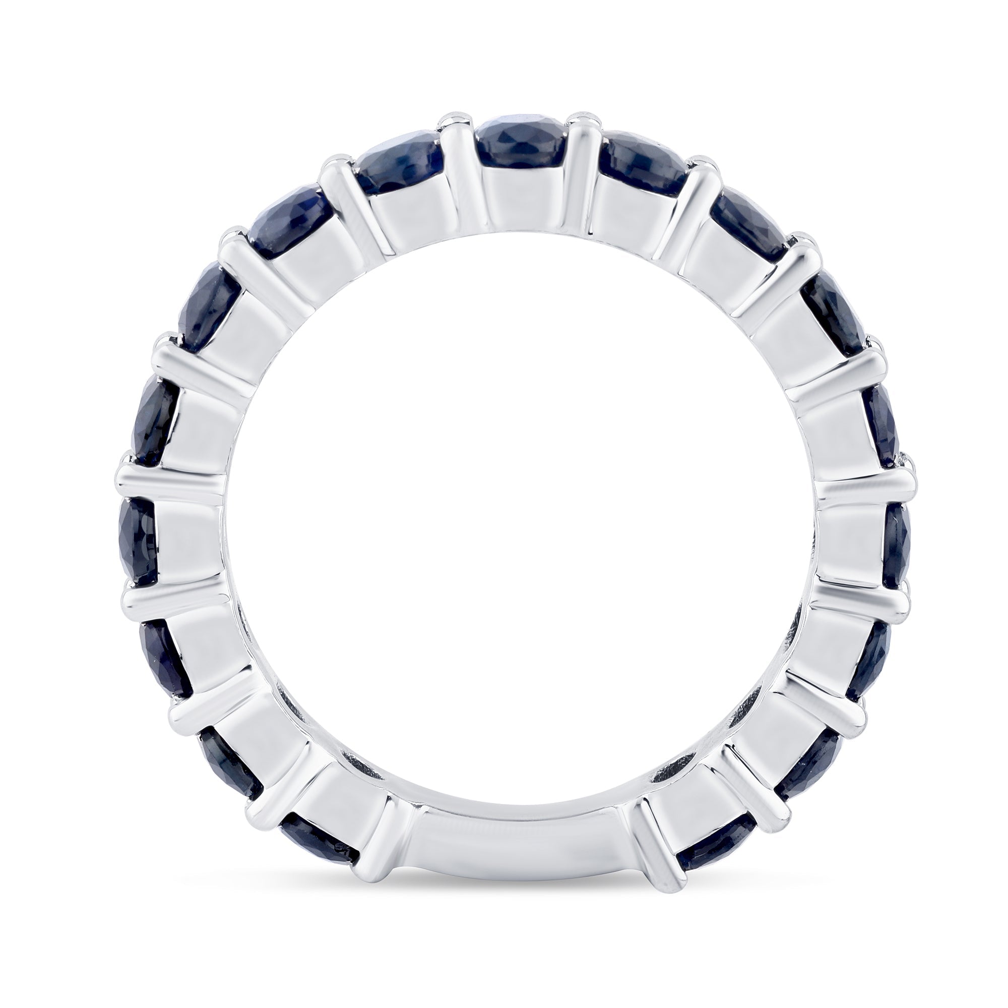 14K white gold ring with blue sapphire, 3.76CT.