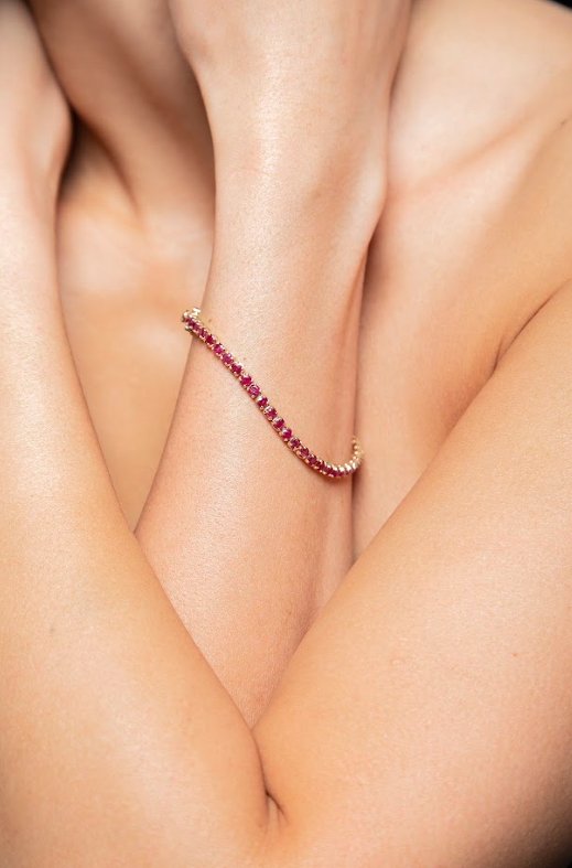 Pulsera Tennis Rubí Oro Amarillo 14K 6.8 ct.