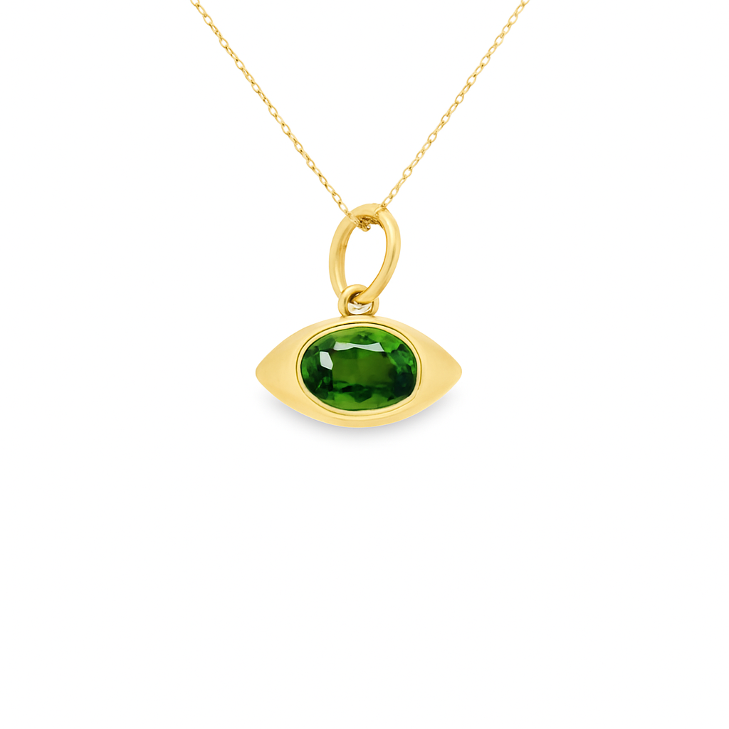 Colgante De Ojo Malvado De Zafiro Verde De Oro Amarillo De 14Kt 0.95 Ct.