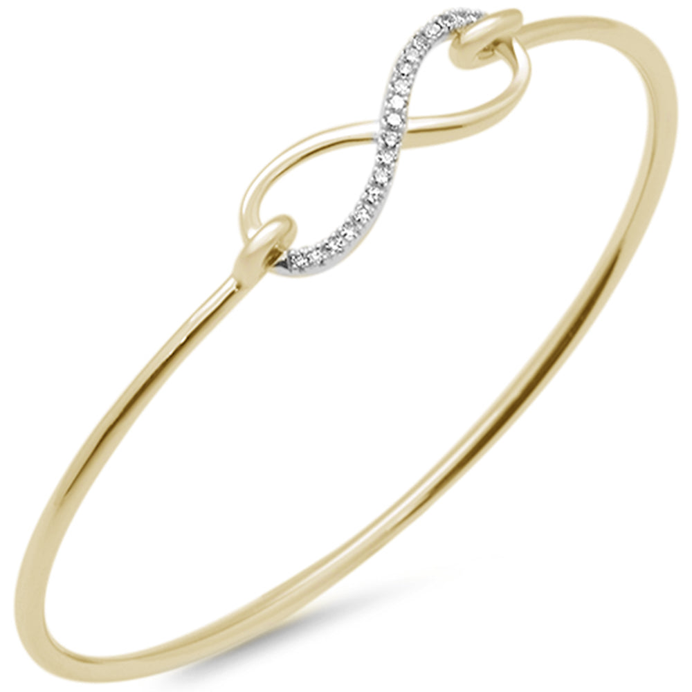 Pulsera Bangle Infinito De Diamante En Oro Amarillo De 14K .15Ct