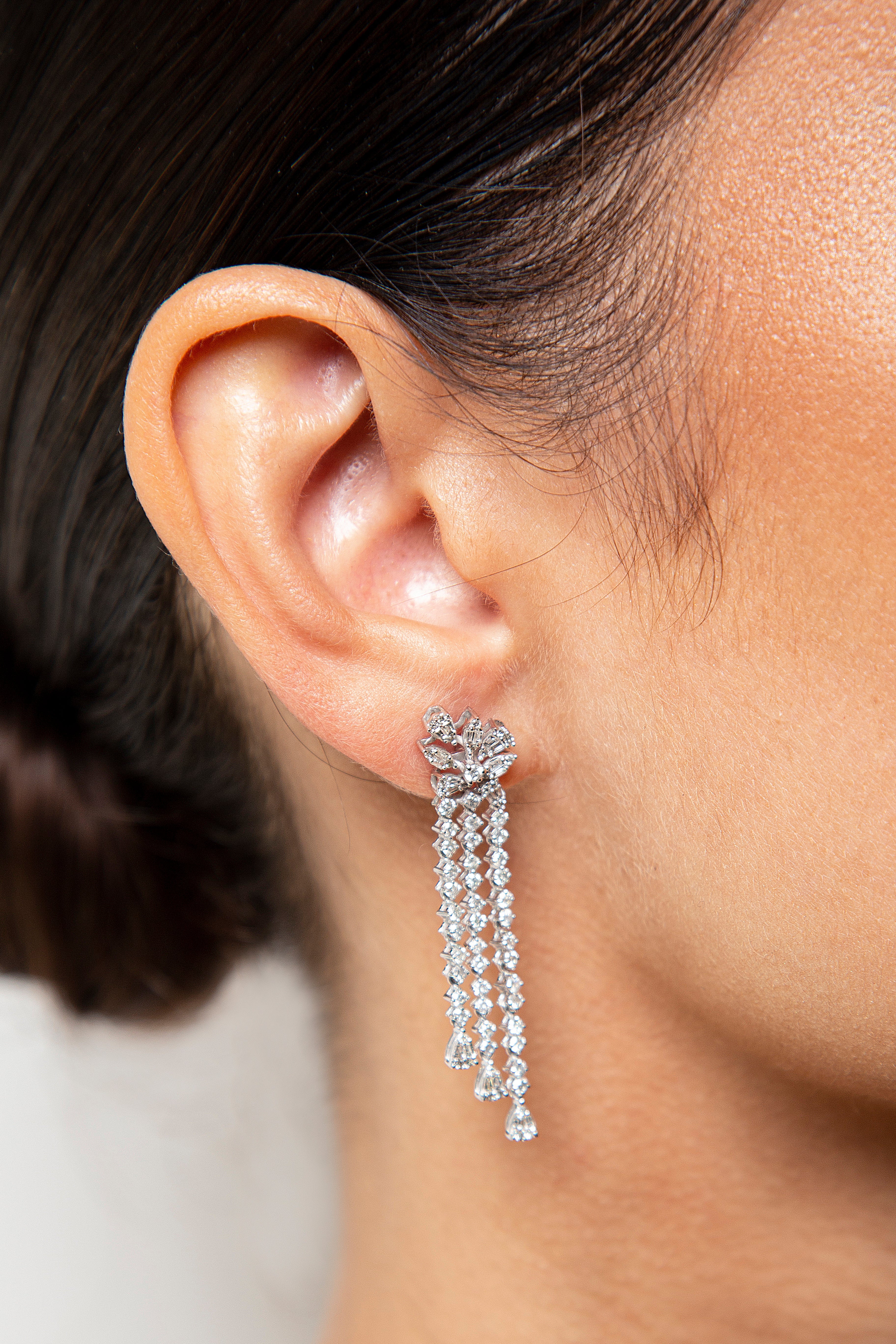 Aretes Largos / Colgantes Diamante Oro Blanco 14K 2.05 ct.