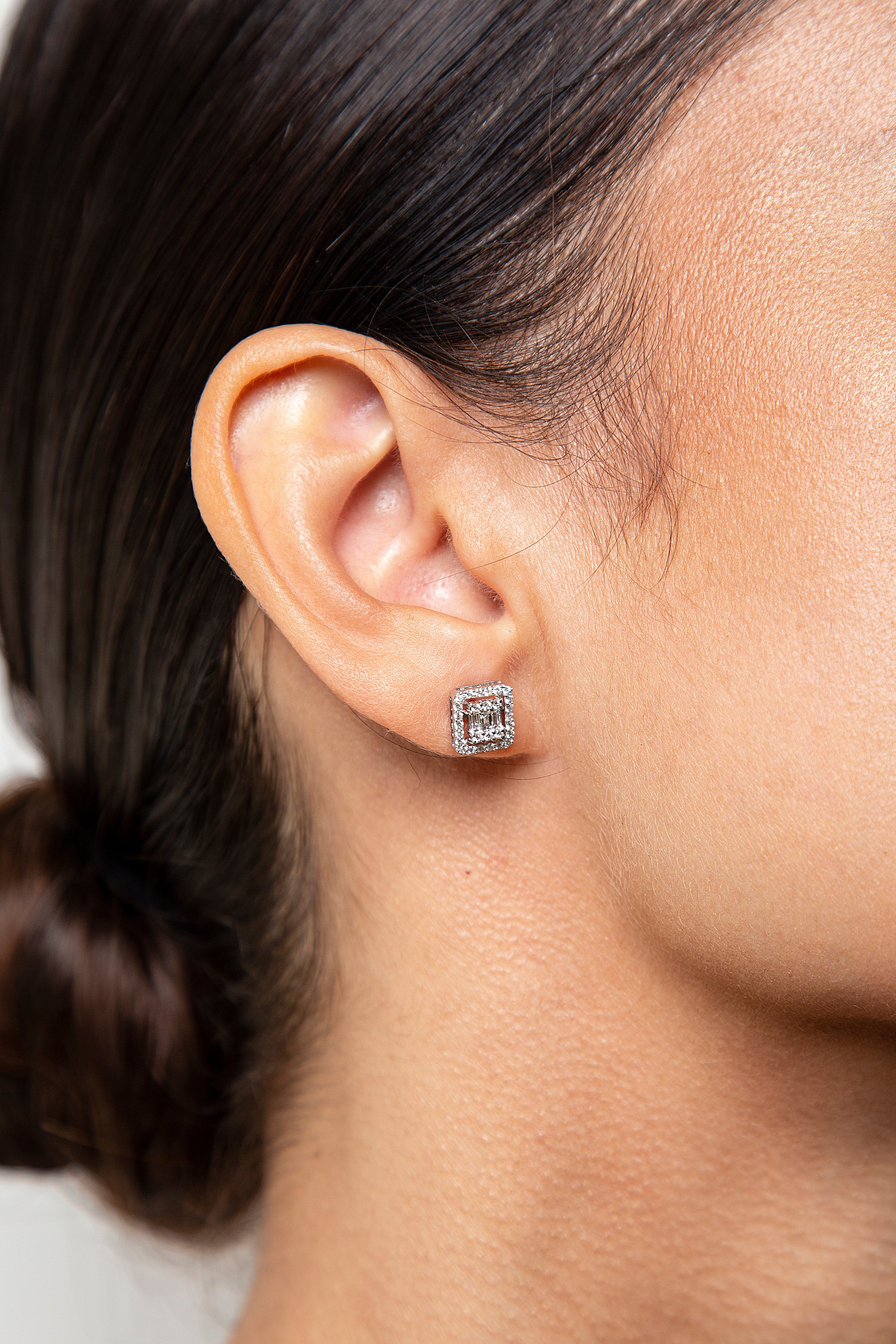 Aretes Studs Diamante Oro Blanco 14K 0.44 ct.