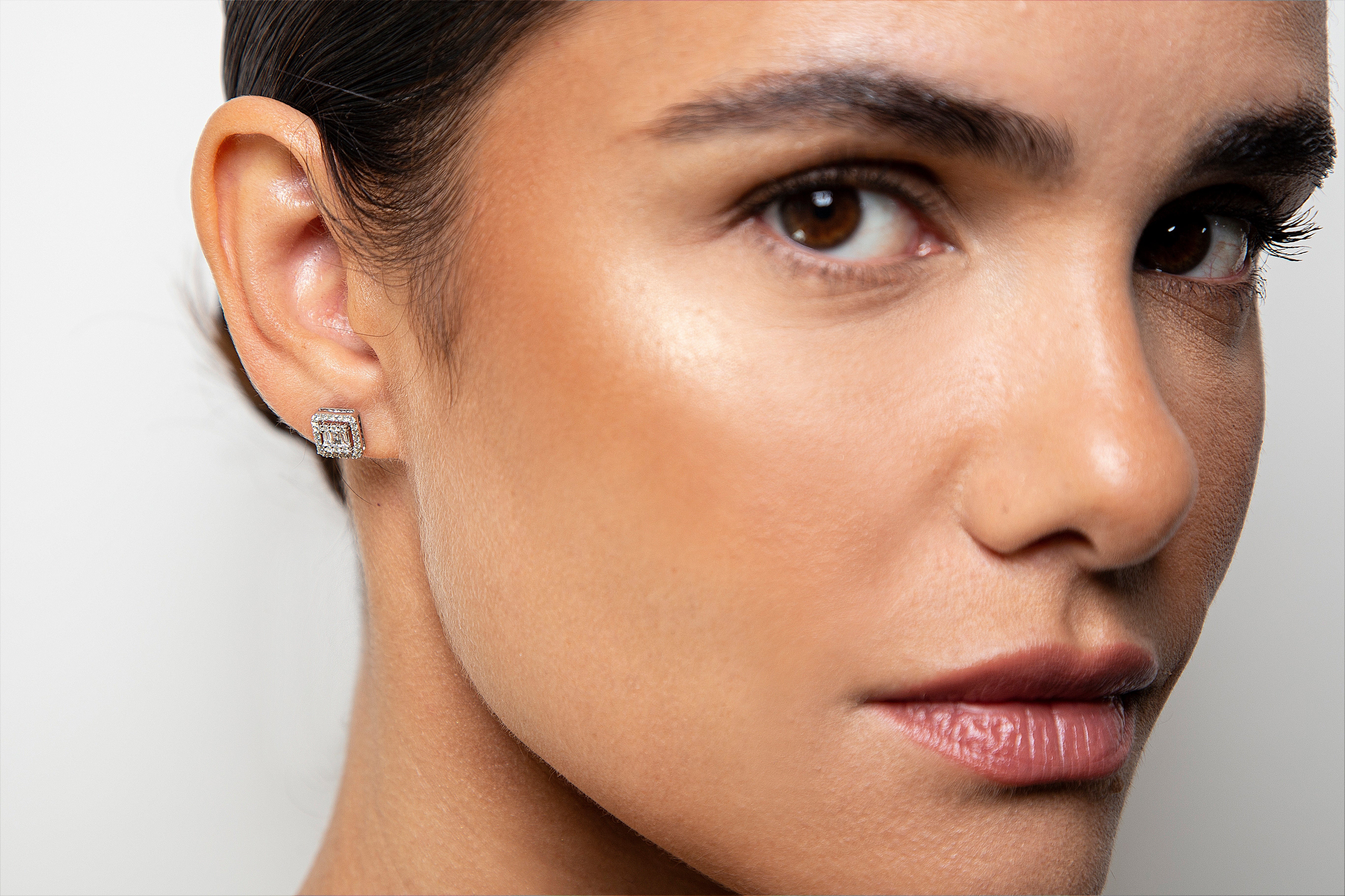 Aretes Studs Diamante Oro Blanco 14K 0.44 ct.