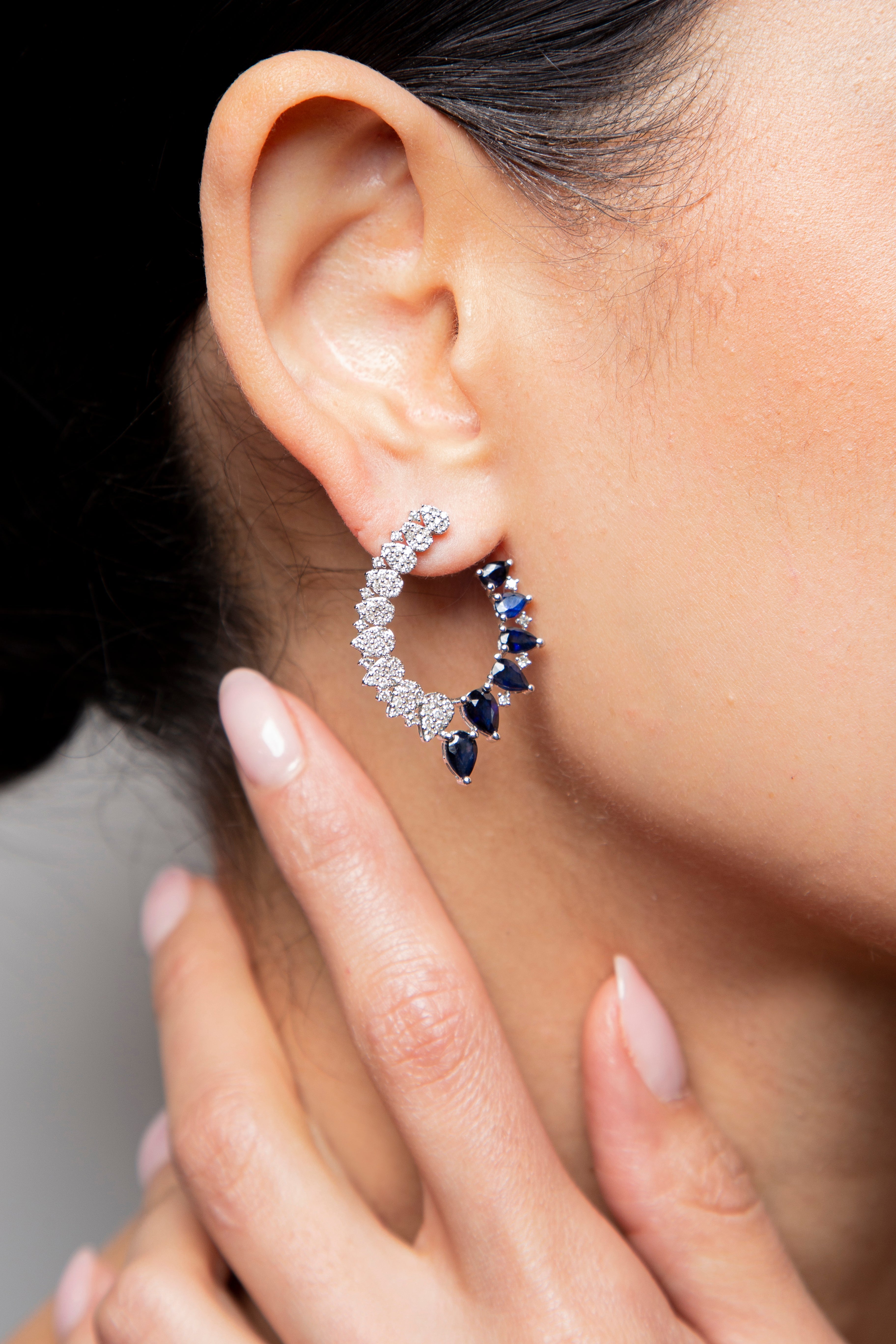 Aretes Colgantes Diamante Zafiro Oro Blanco 14K 4.73 ct.