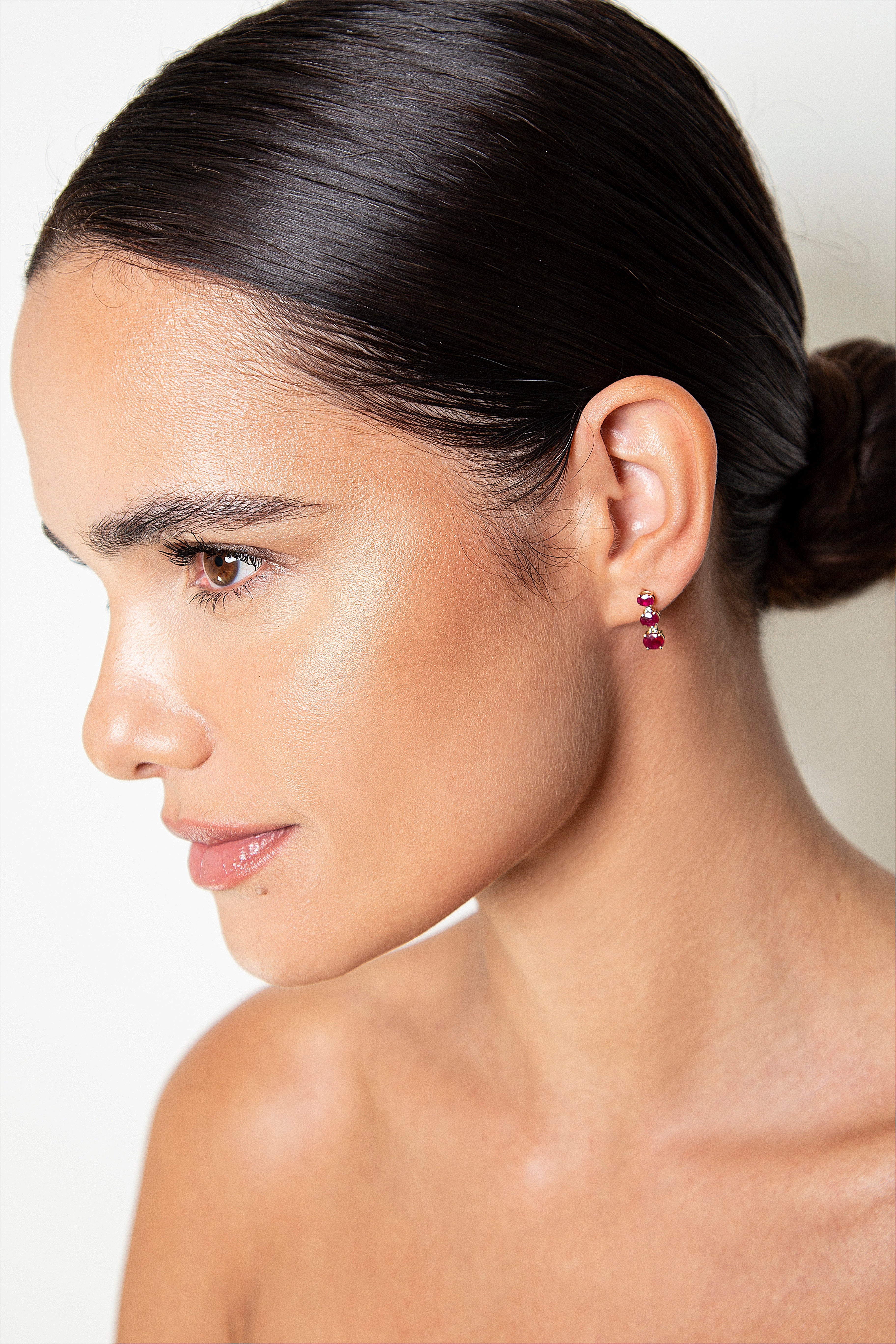 Aretes Diamante Rubí Oro Amarillo 14K 2.13 ct.